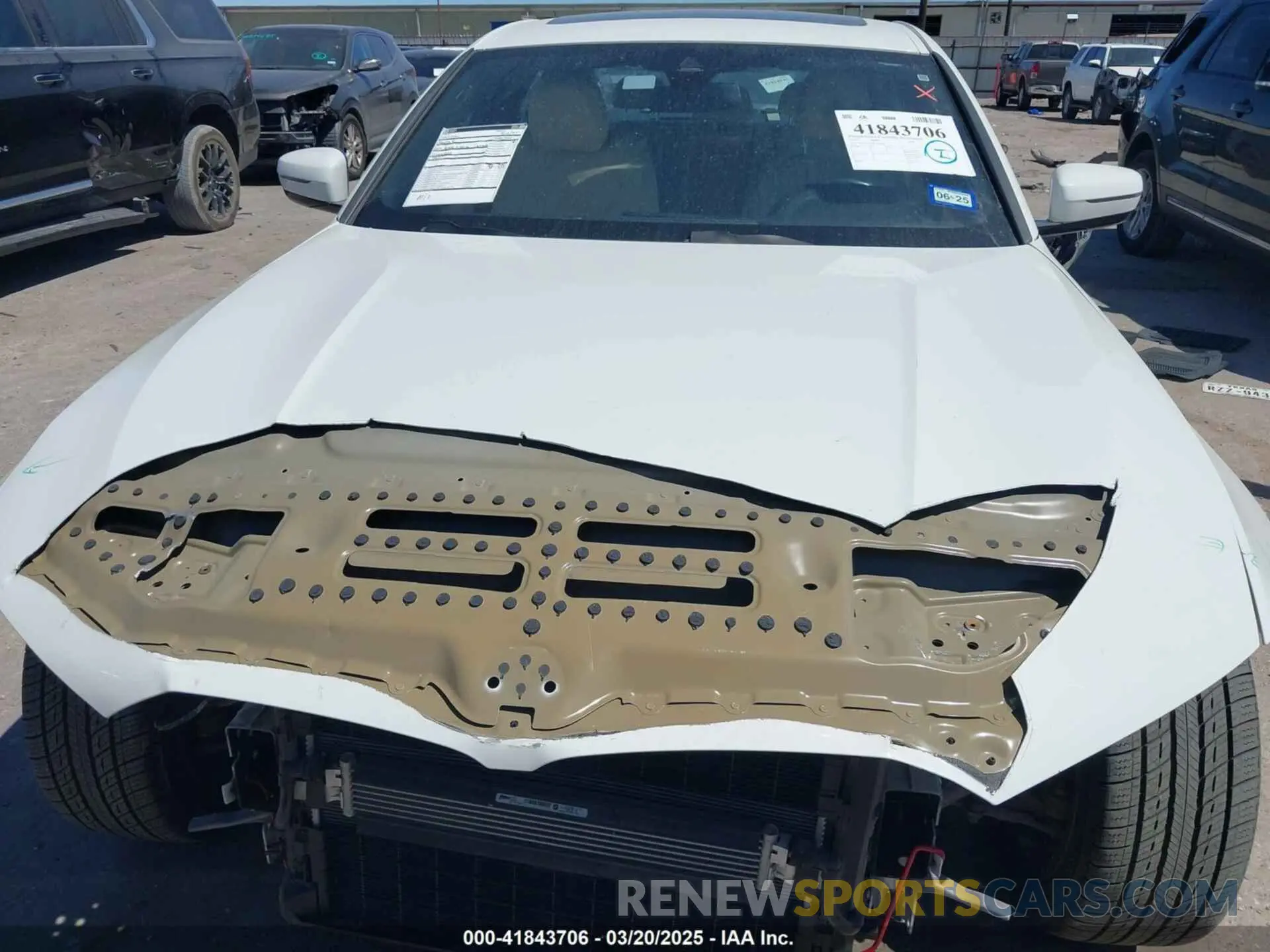 13 fotografías del automóvil dañado WBA5R1C58KAK07061 BMW 330I 2019
