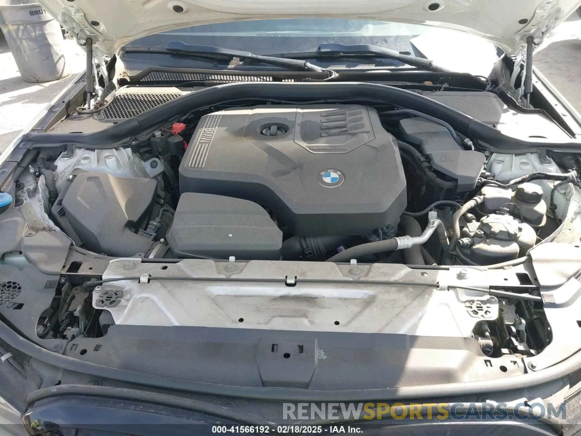 10 fotografías del automóvil dañado WBA5R1C59KAJ99746 BMW 330I 2019