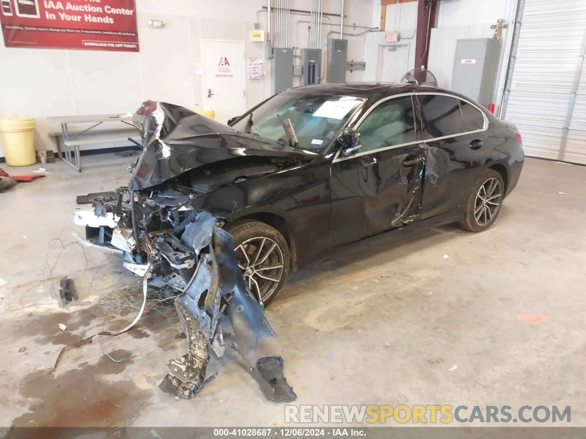 2 fotografías del automóvil dañado WBA5R1C59KAK08803 BMW 330I 2019