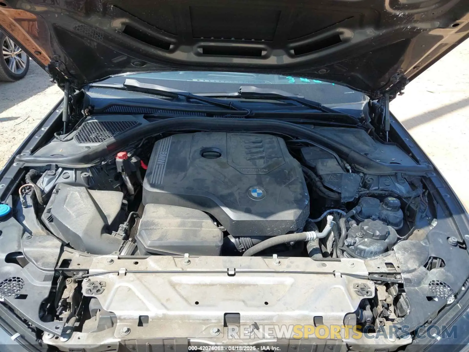 10 fotografías del automóvil dañado WBA5R1C5XKFH00567 BMW 330I 2019