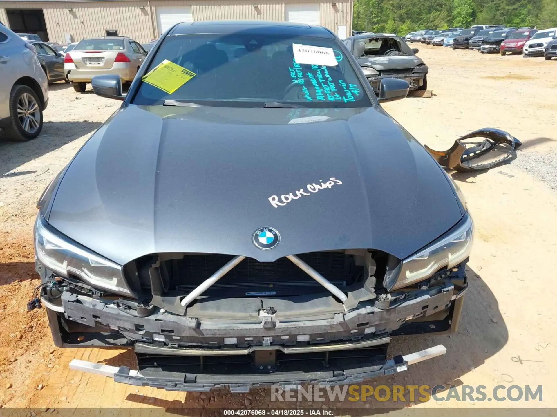 12 fotografías del automóvil dañado WBA5R1C5XKFH00567 BMW 330I 2019