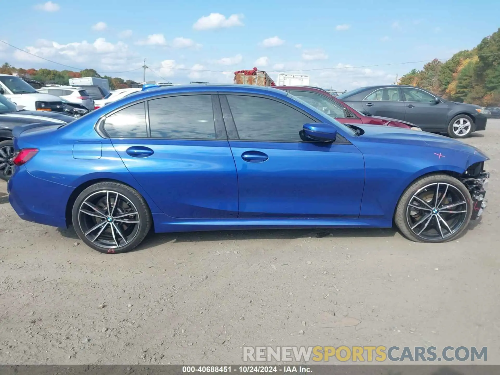 14 fotografías del automóvil dañado WBA5R7C51KAE82874 BMW 330I 2019