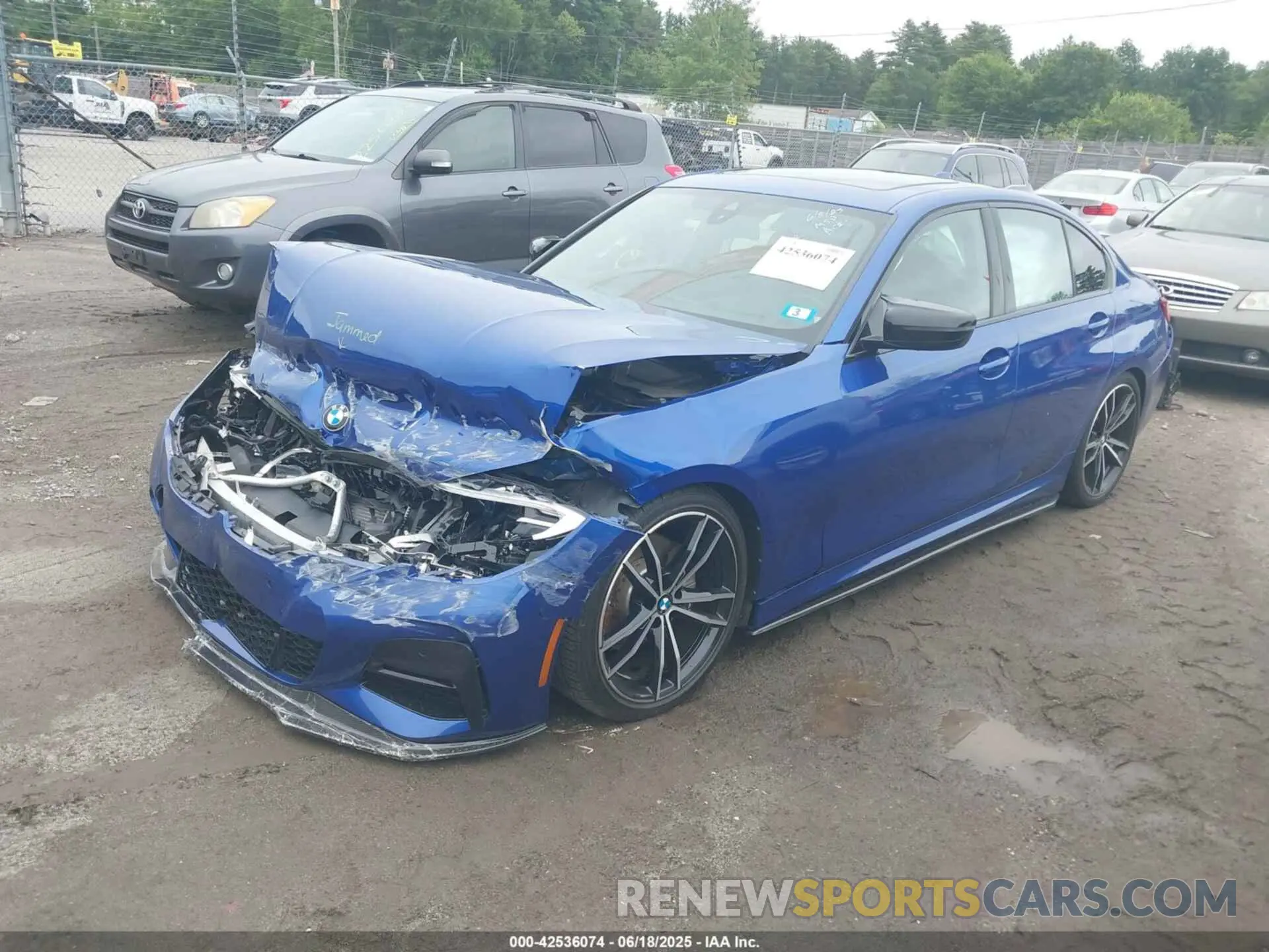 2 fotografías del automóvil dañado WBA5R7C52KAJ81818 BMW 330I 2019