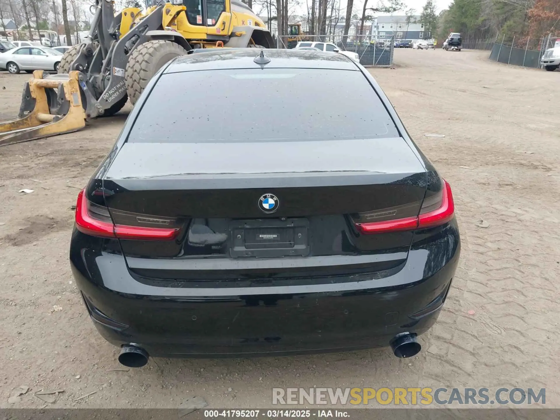 16 fotografías del automóvil dañado WBA5R7C52KAJ87697 BMW 330I 2019