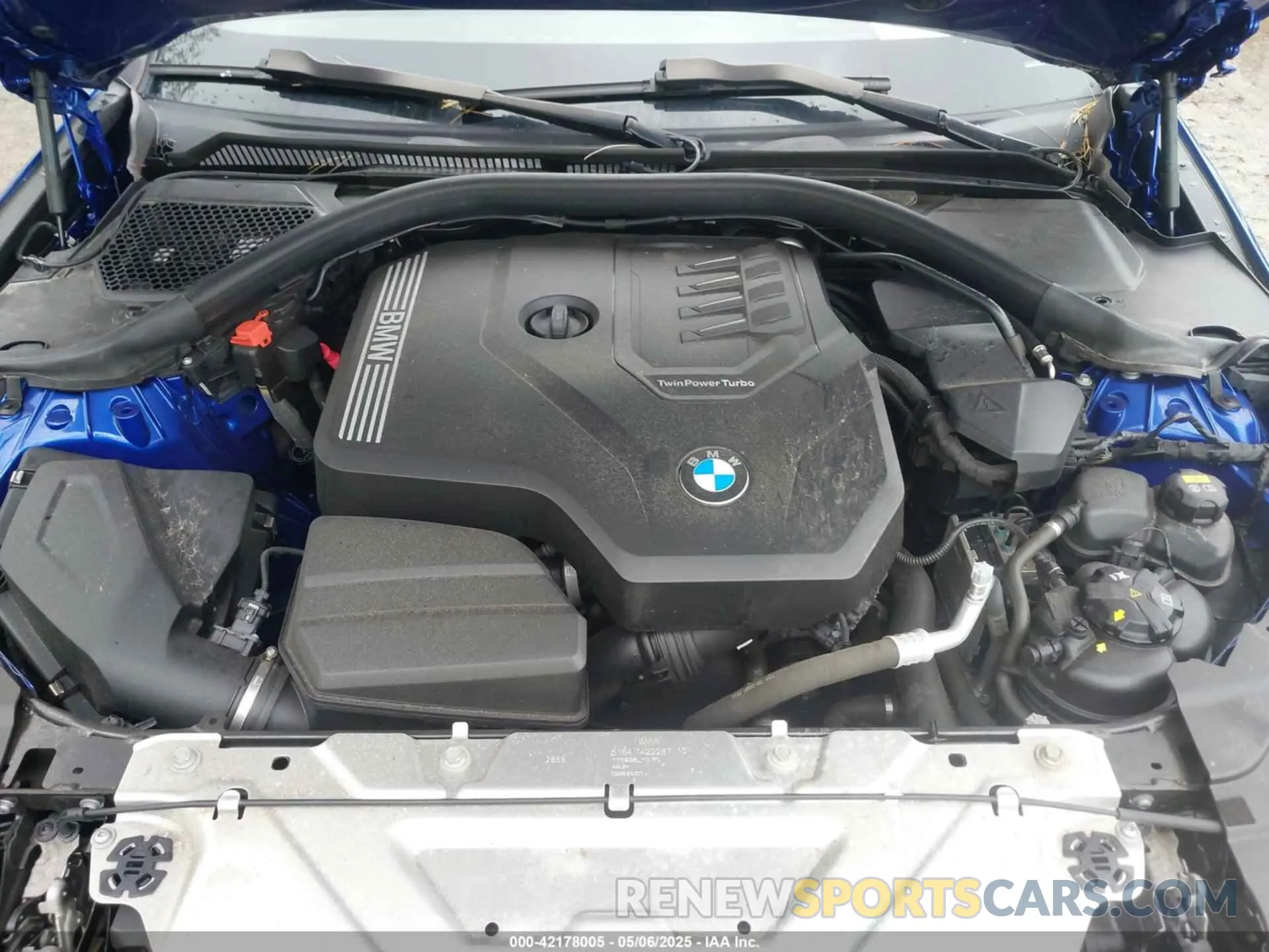 10 fotografías del automóvil dañado WBA5R7C55KAE82585 BMW 330I 2019