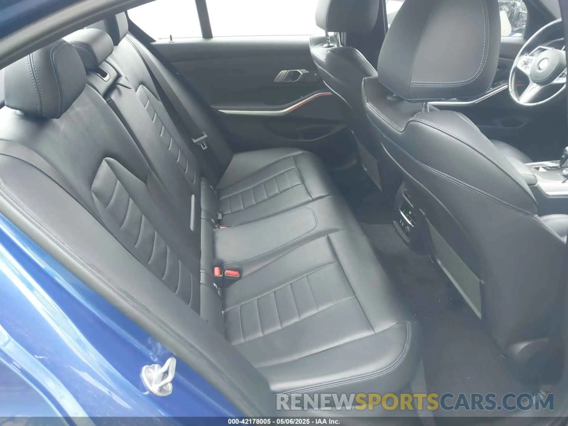 8 fotografías del automóvil dañado WBA5R7C55KAE82585 BMW 330I 2019