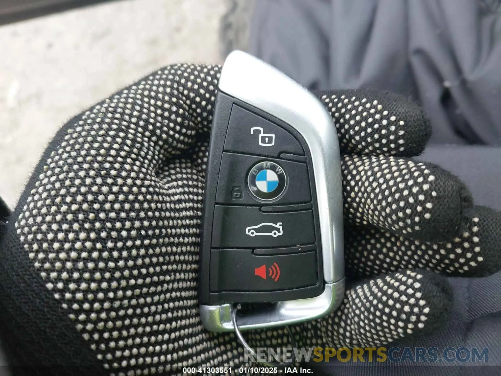11 fotografías del automóvil dañado WBA5R7C56KAJ84558 BMW 330I 2019