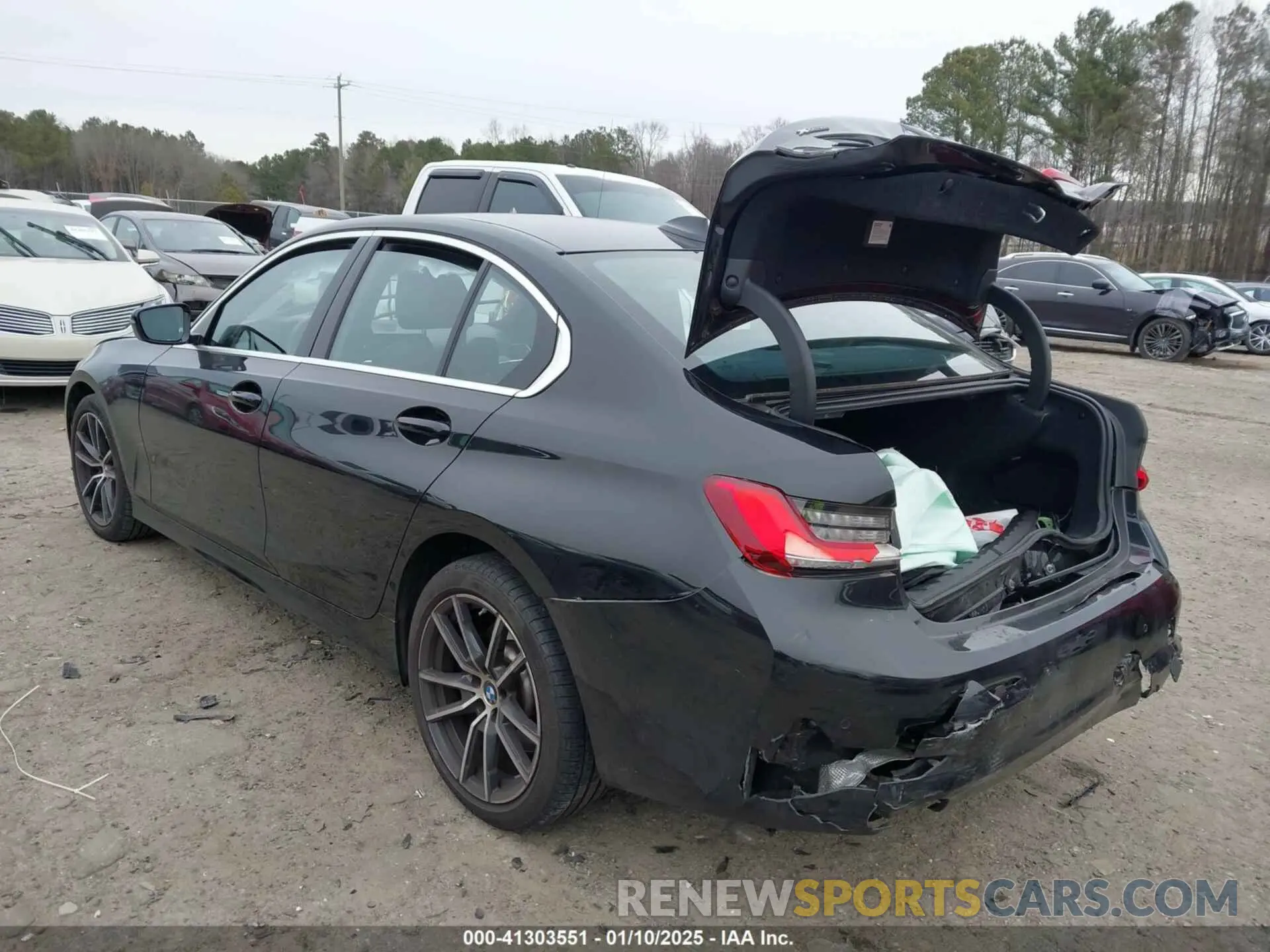 3 fotografías del automóvil dañado WBA5R7C56KAJ84558 BMW 330I 2019