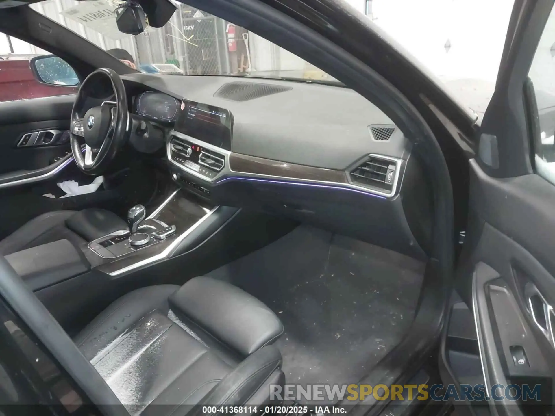 5 fotografías del automóvil dañado WBA5R7C56KAJ86102 BMW 330I 2019