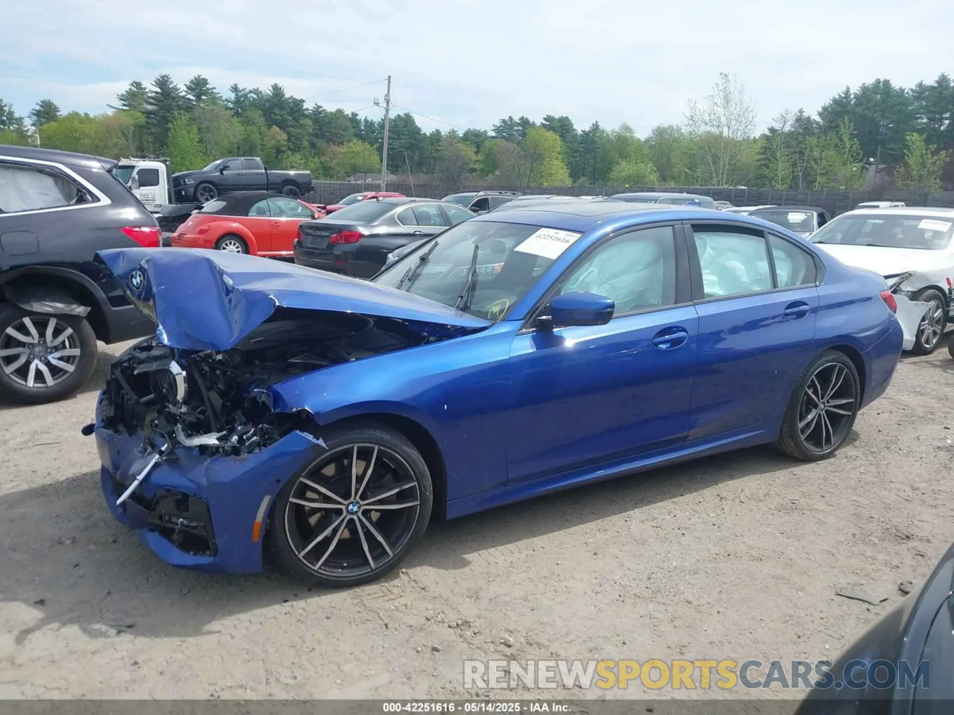 14 fotografías del automóvil dañado WBA5R7C57KAJ81832 BMW 330I 2019