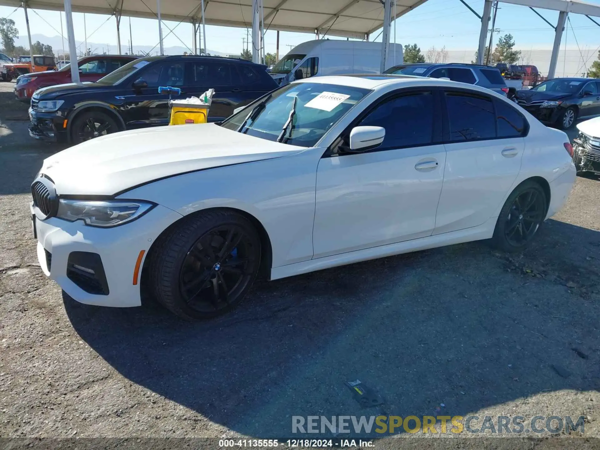 2 fotografías del automóvil dañado 3MW5R1J00L8B19187 BMW 330I 2020