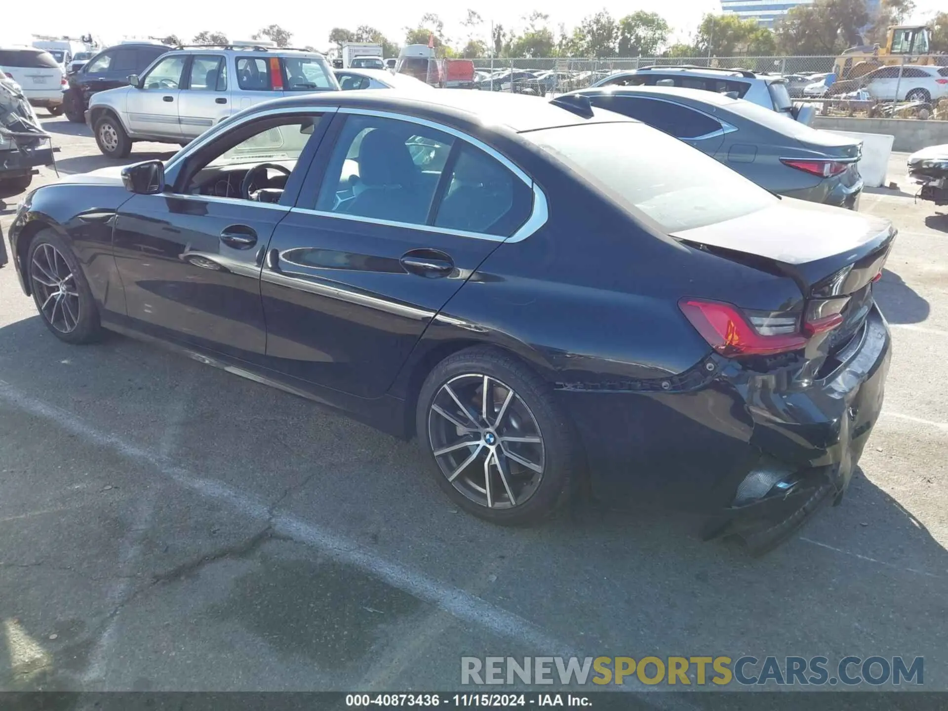 3 fotografías del automóvil dañado 3MW5R1J01L8B14418 BMW 330I 2020