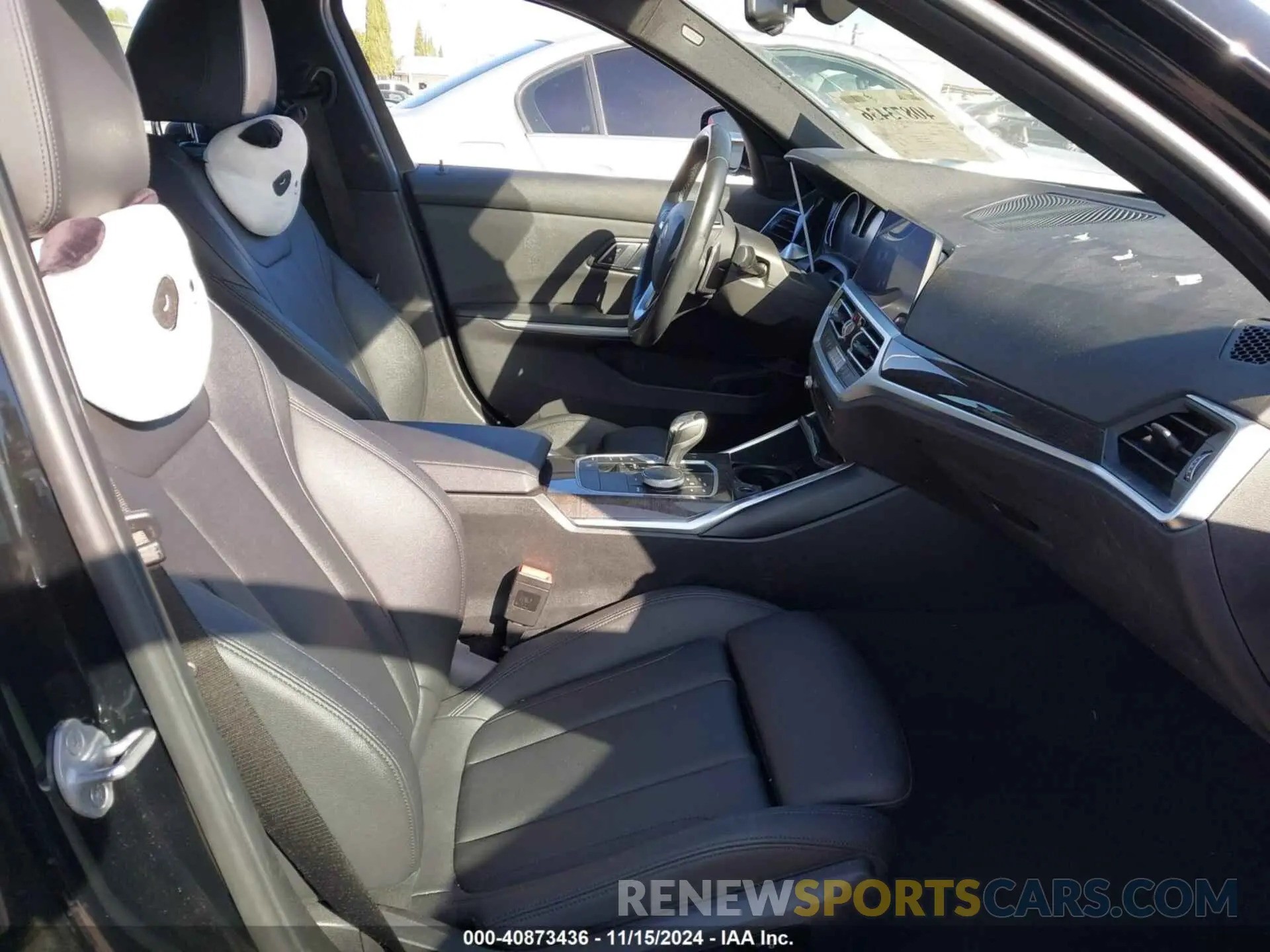 5 fotografías del automóvil dañado 3MW5R1J01L8B14418 BMW 330I 2020