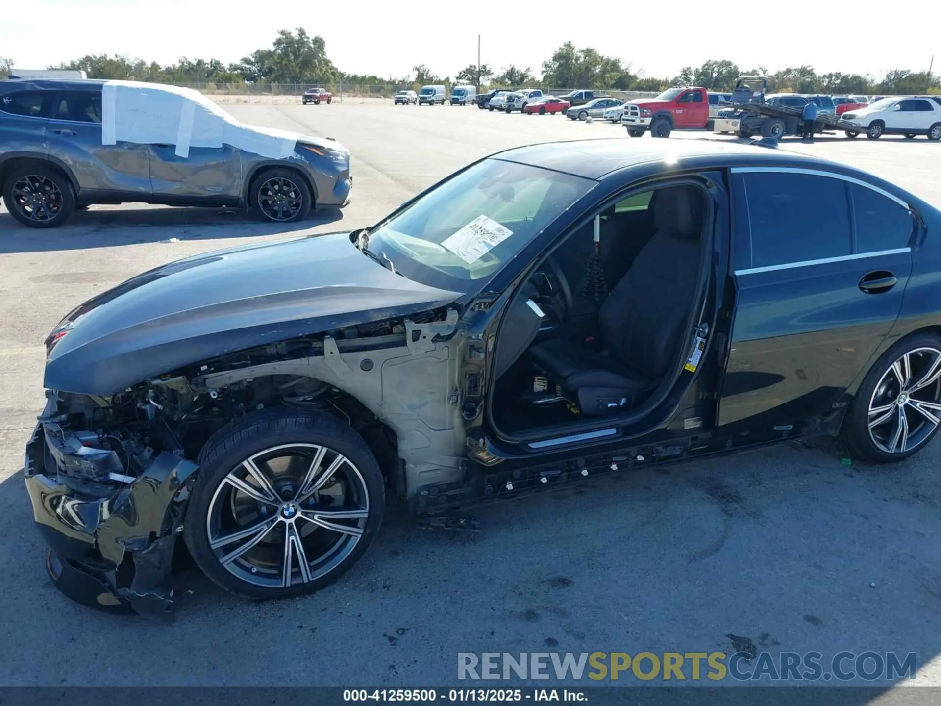 18 fotografías del automóvil dañado 3MW5R1J01L8B37164 BMW 330I 2020