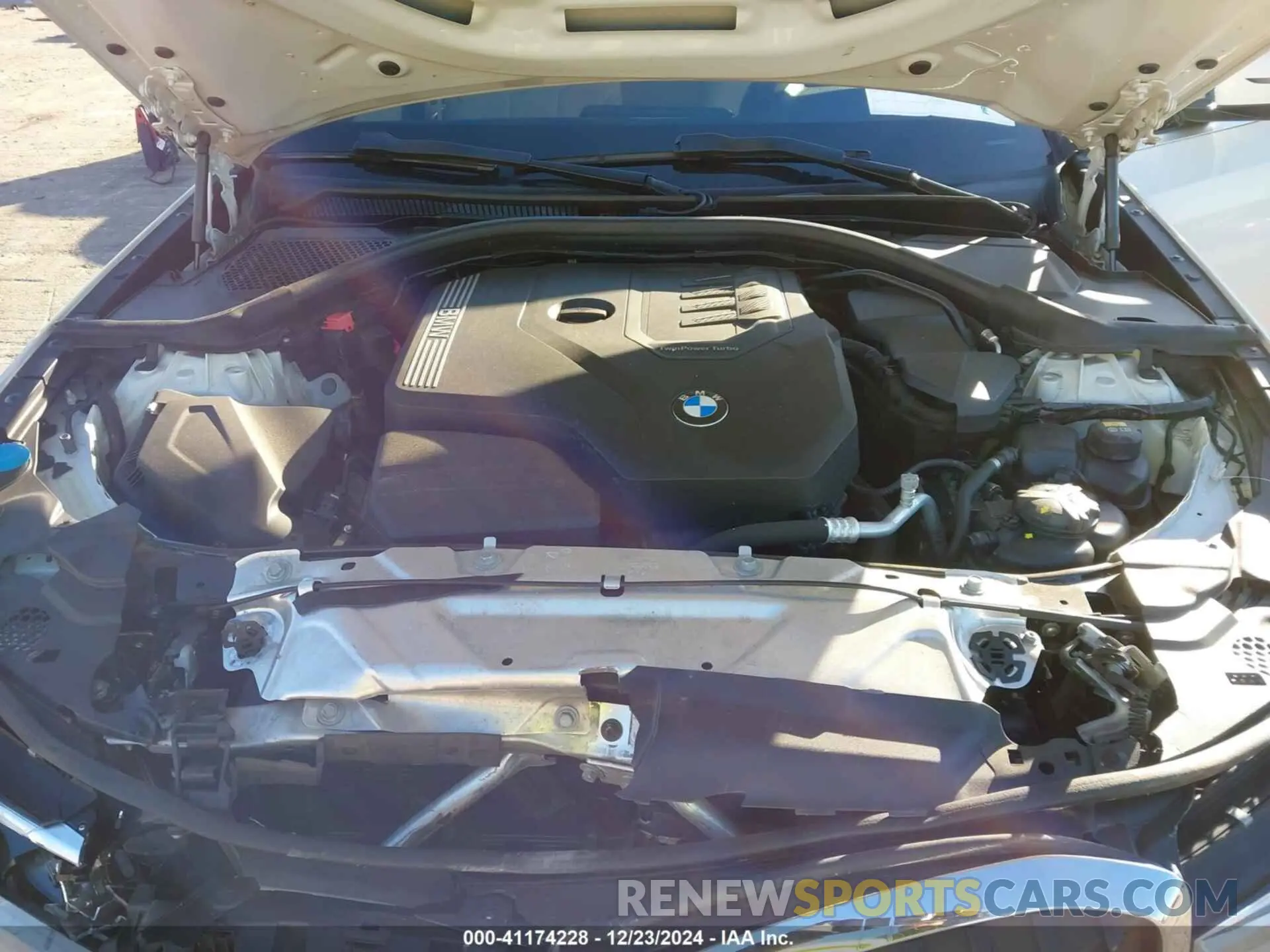 10 fotografías del automóvil dañado 3MW5R1J02L8B07509 BMW 330I 2020