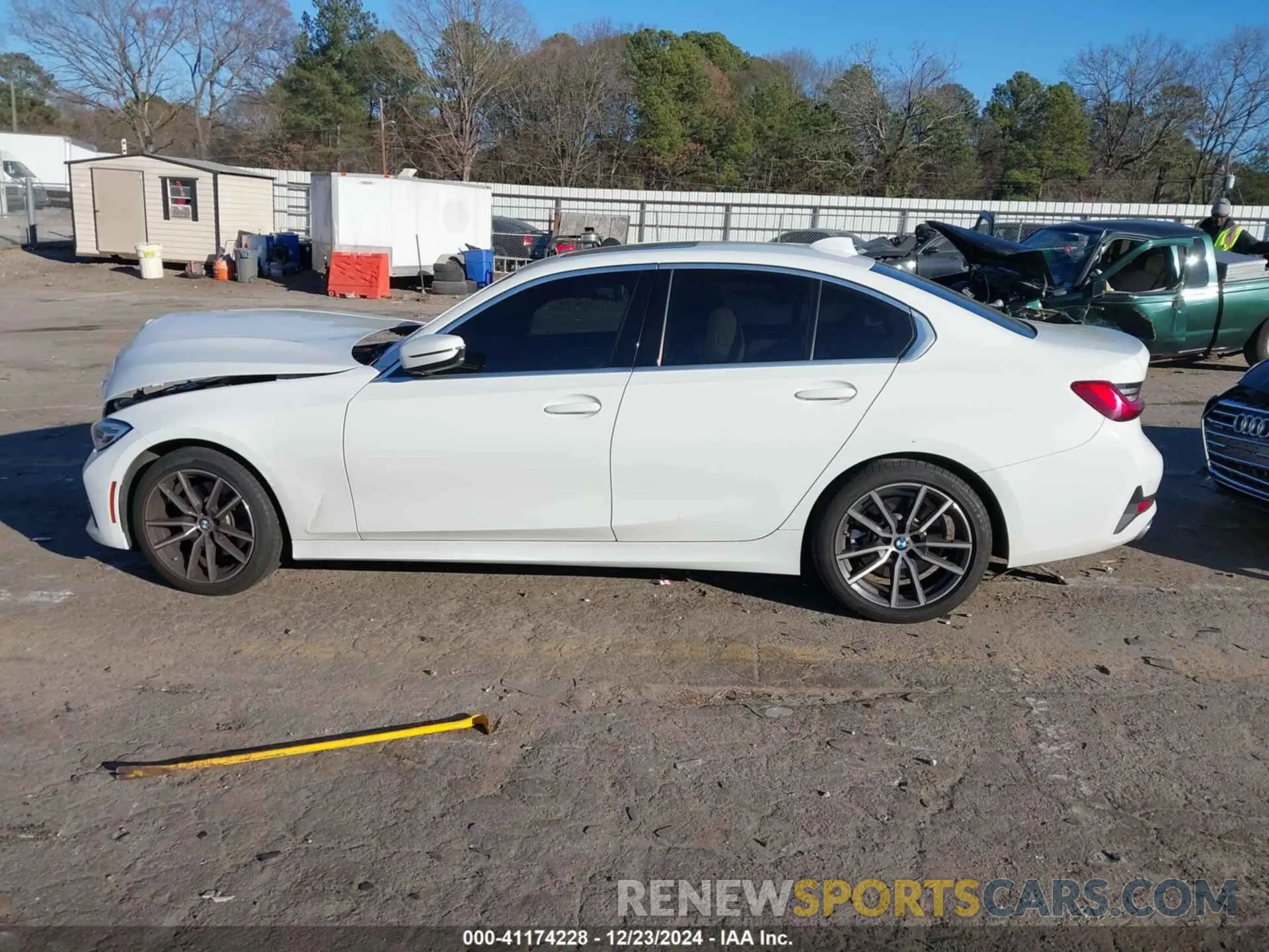 14 fotografías del automóvil dañado 3MW5R1J02L8B07509 BMW 330I 2020
