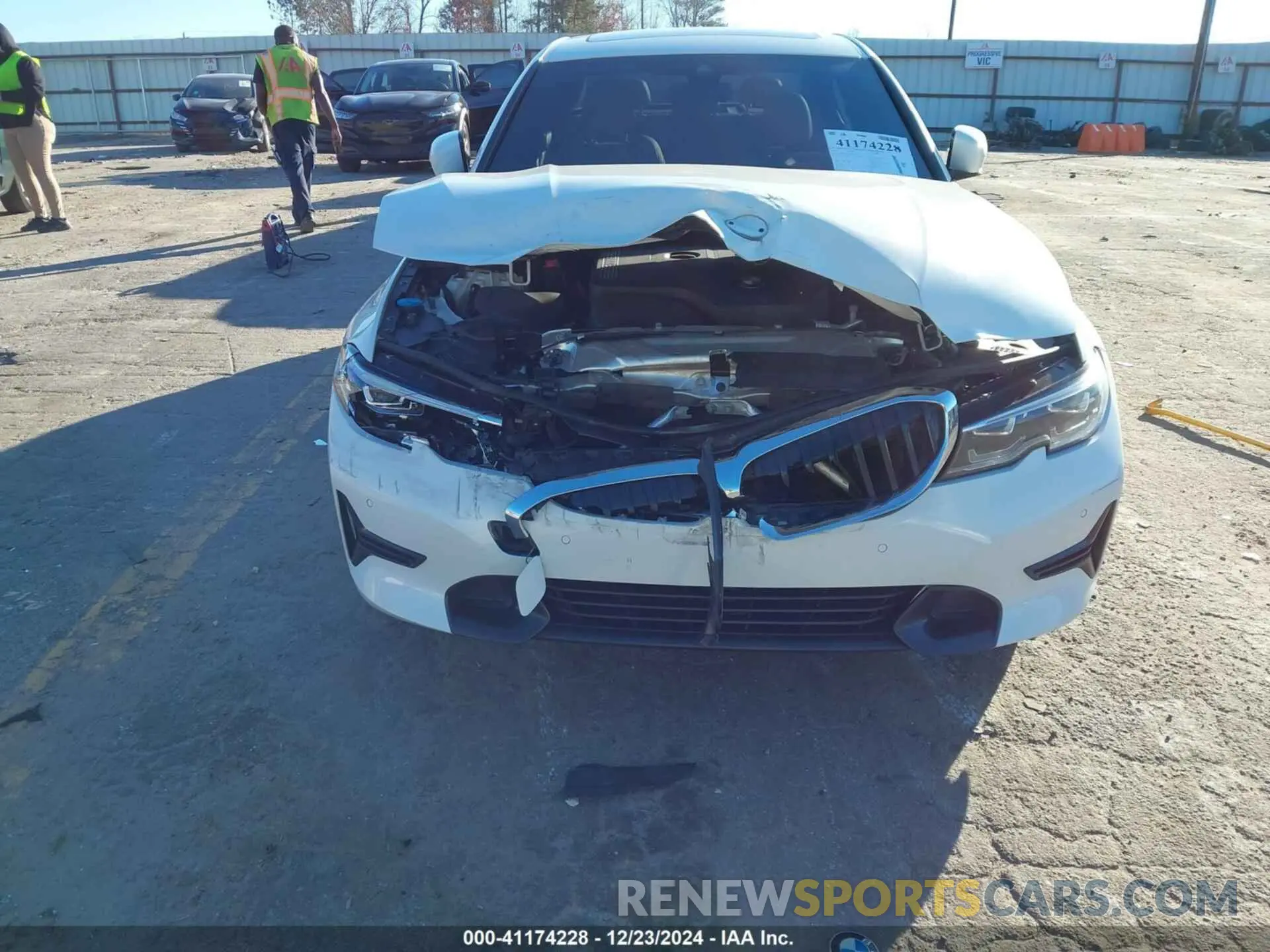 6 fotografías del automóvil dañado 3MW5R1J02L8B07509 BMW 330I 2020