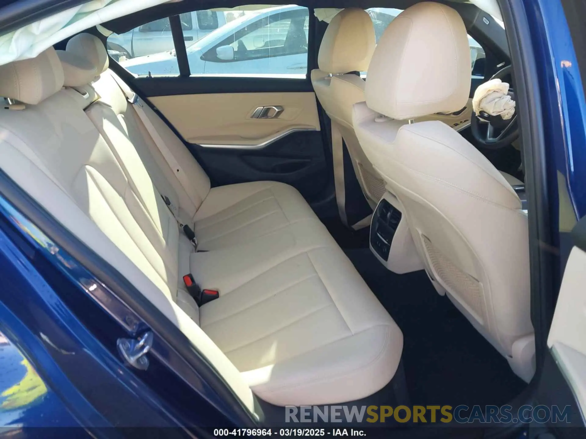 8 fotografías del automóvil dañado 3MW5R1J02L8B36329 BMW 330I 2020