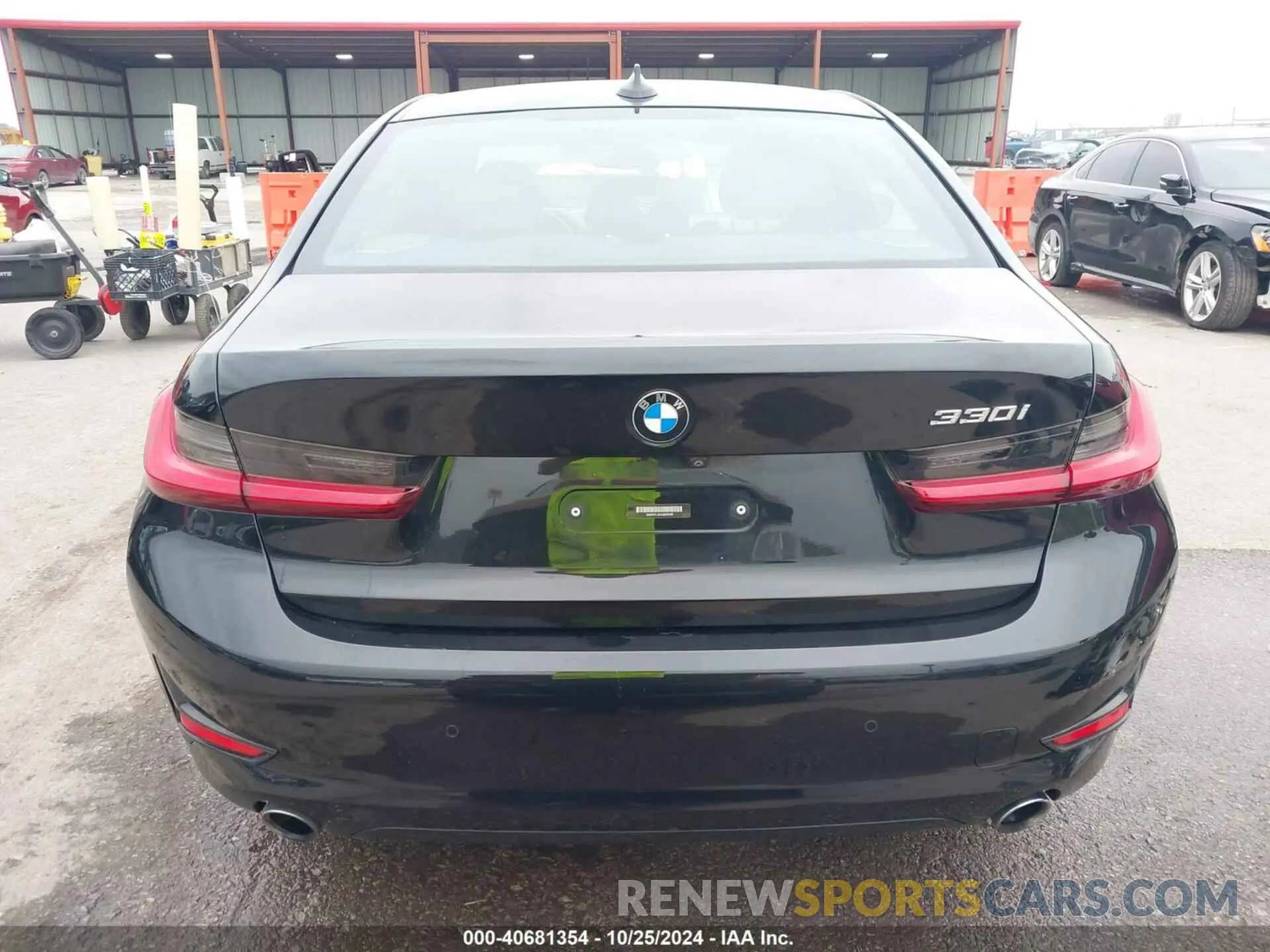 17 fotografías del automóvil dañado 3MW5R1J04L8B26496 BMW 330I 2020