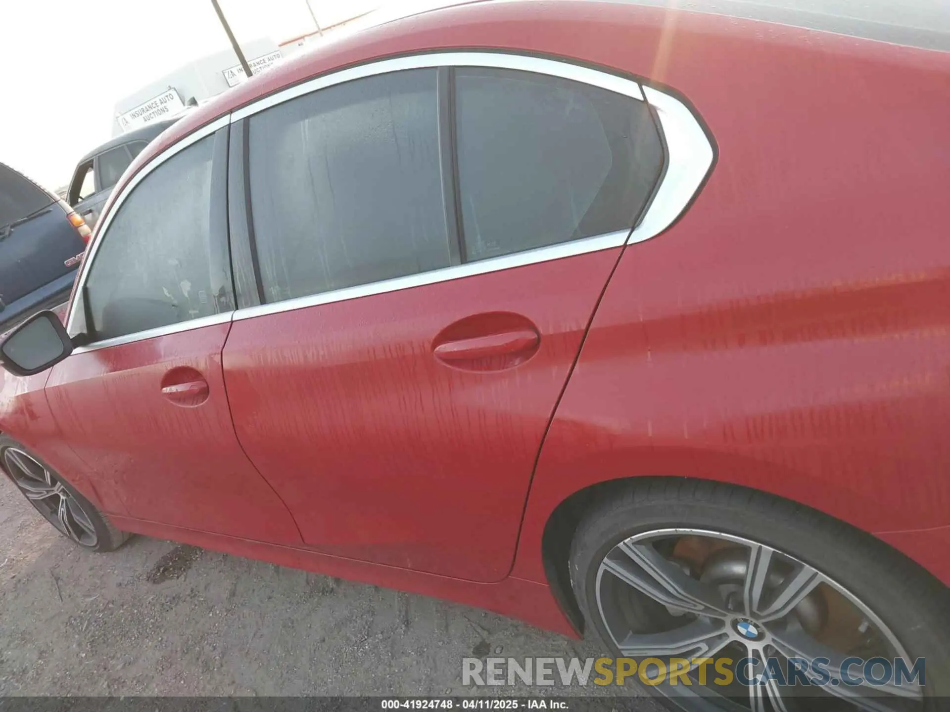 14 fotografías del automóvil dañado 3MW5R1J05L8B23204 BMW 330I 2020