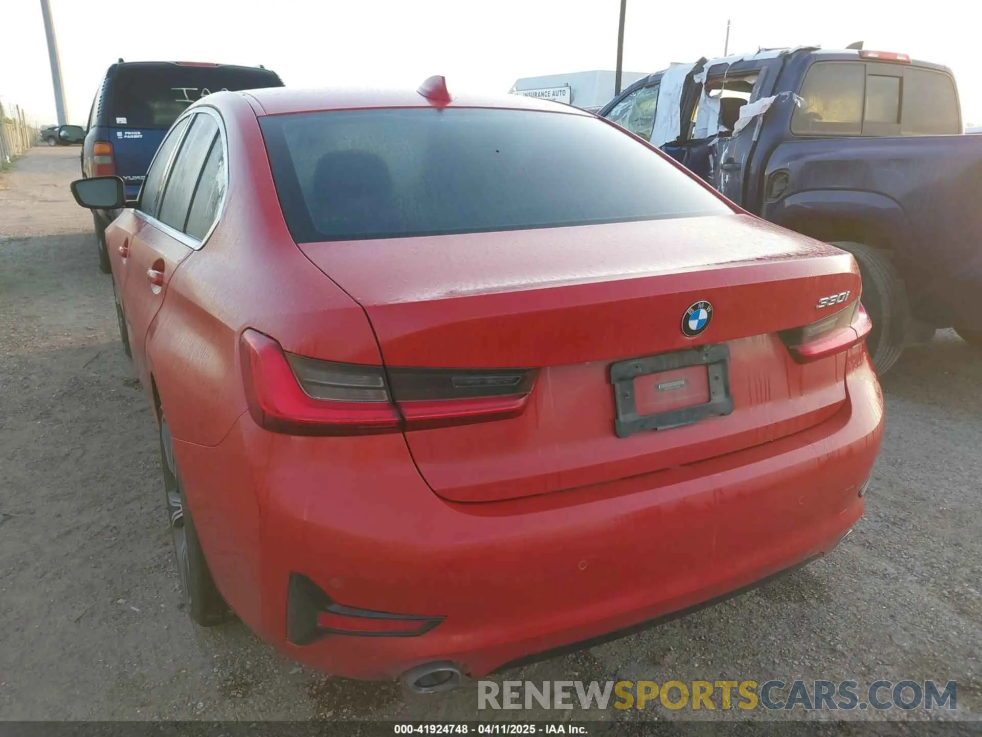 3 fotografías del automóvil dañado 3MW5R1J05L8B23204 BMW 330I 2020