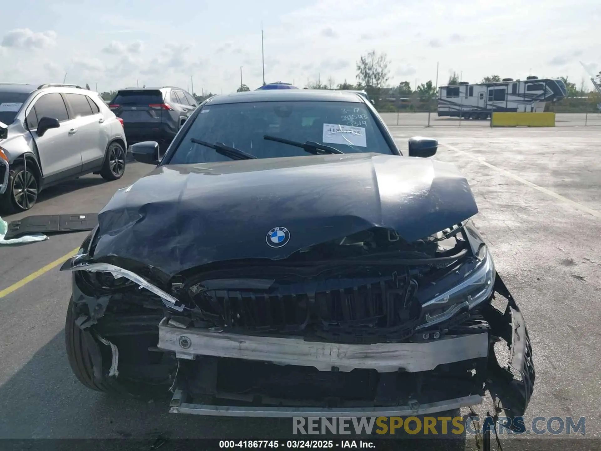 12 fotografías del automóvil dañado 3MW5R1J07L8B22314 BMW 330I 2020