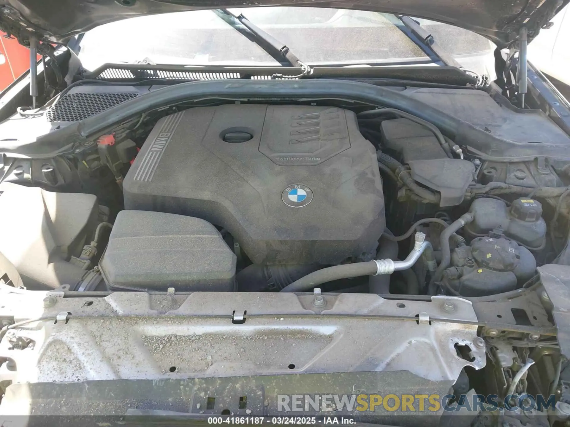 10 fotografías del automóvil dañado 3MW5R1J07L8B24127 BMW 330I 2020
