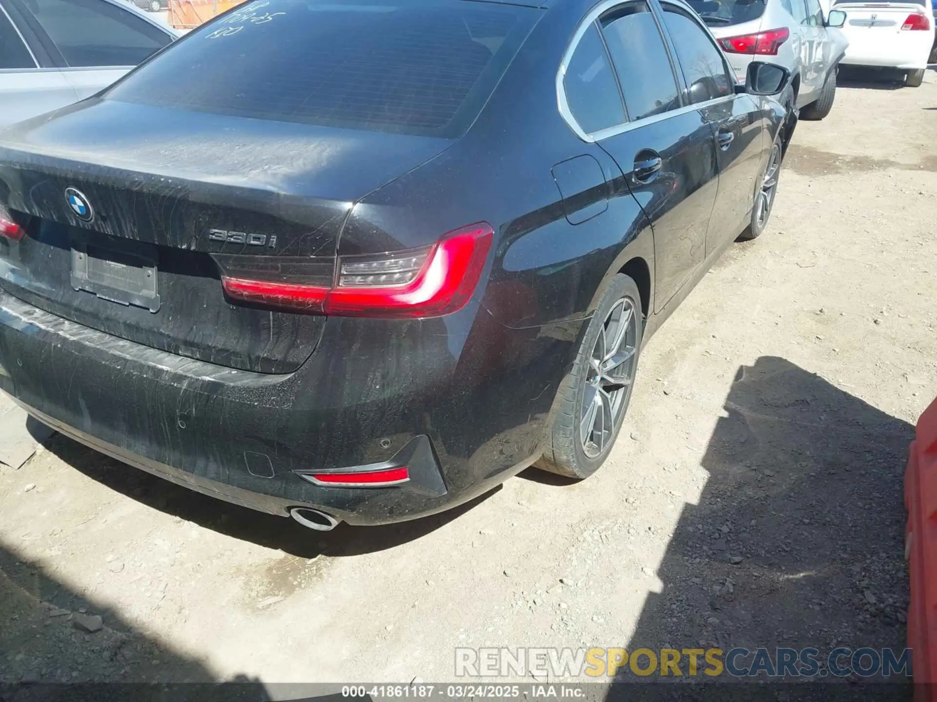 4 fotografías del automóvil dañado 3MW5R1J07L8B24127 BMW 330I 2020