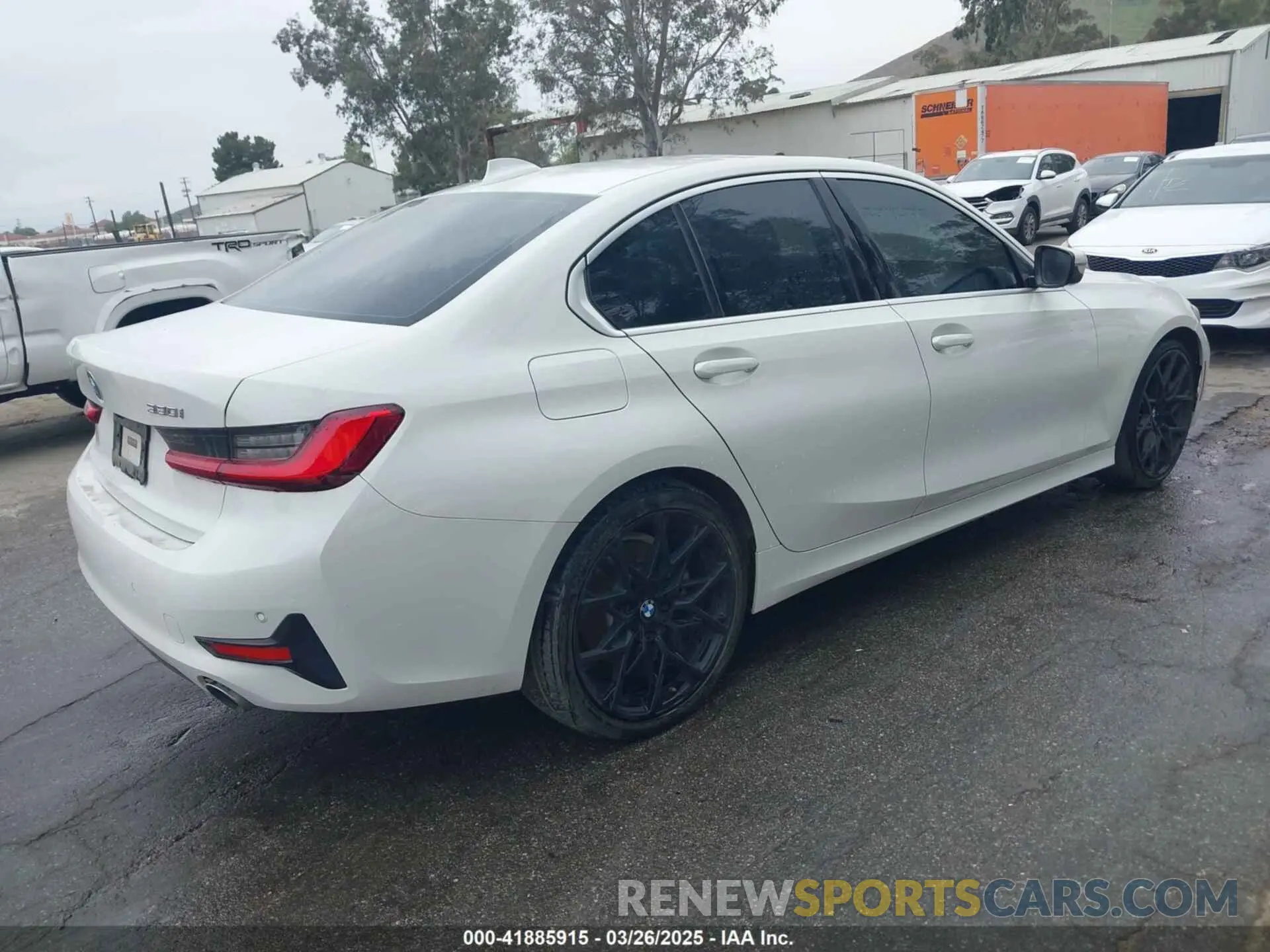 4 fotografías del automóvil dañado 3MW5R1J08L8B15226 BMW 330I 2020
