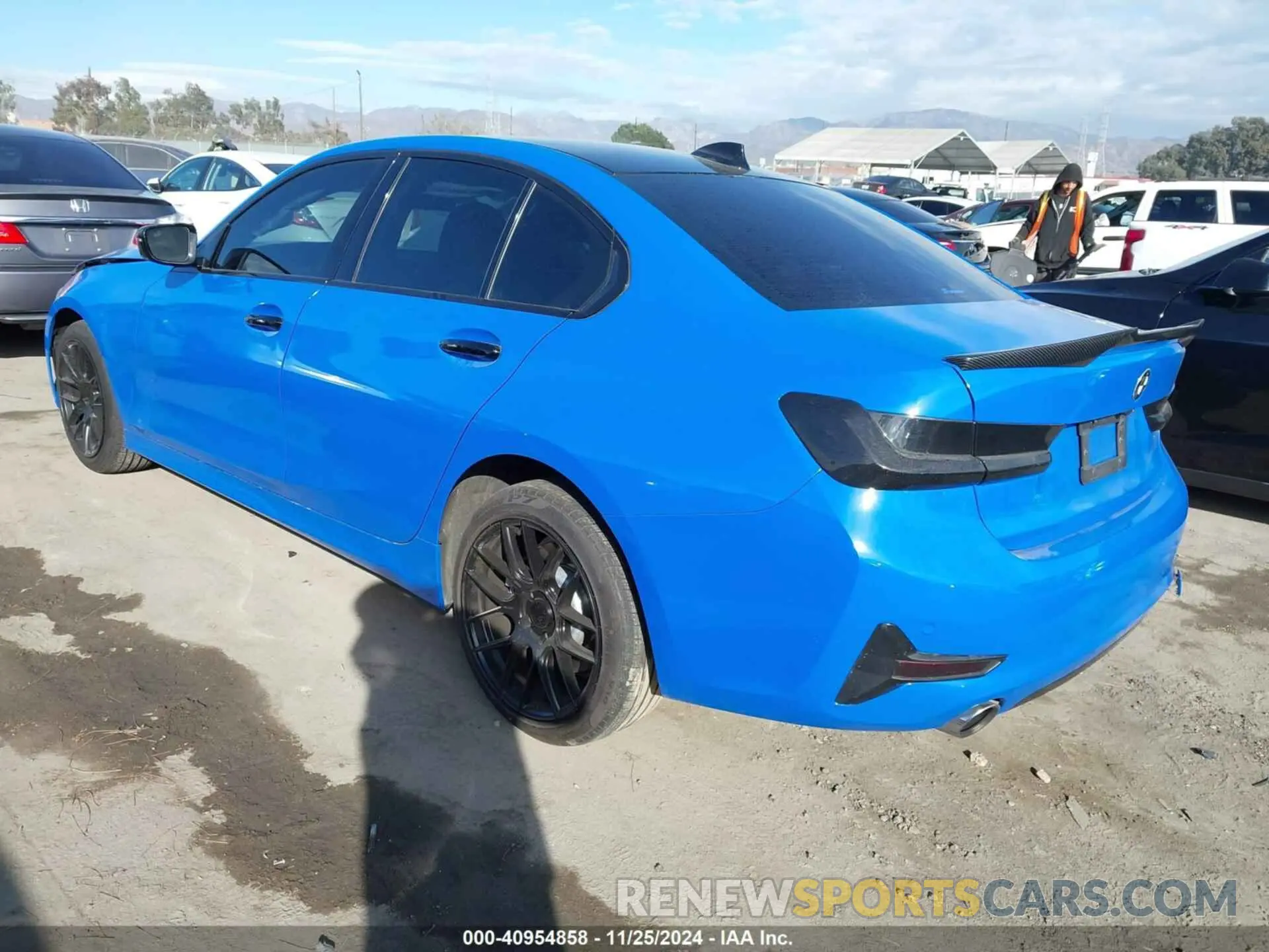 3 fotografías del automóvil dañado 3MW5R1J09L8B10245 BMW 330I 2020