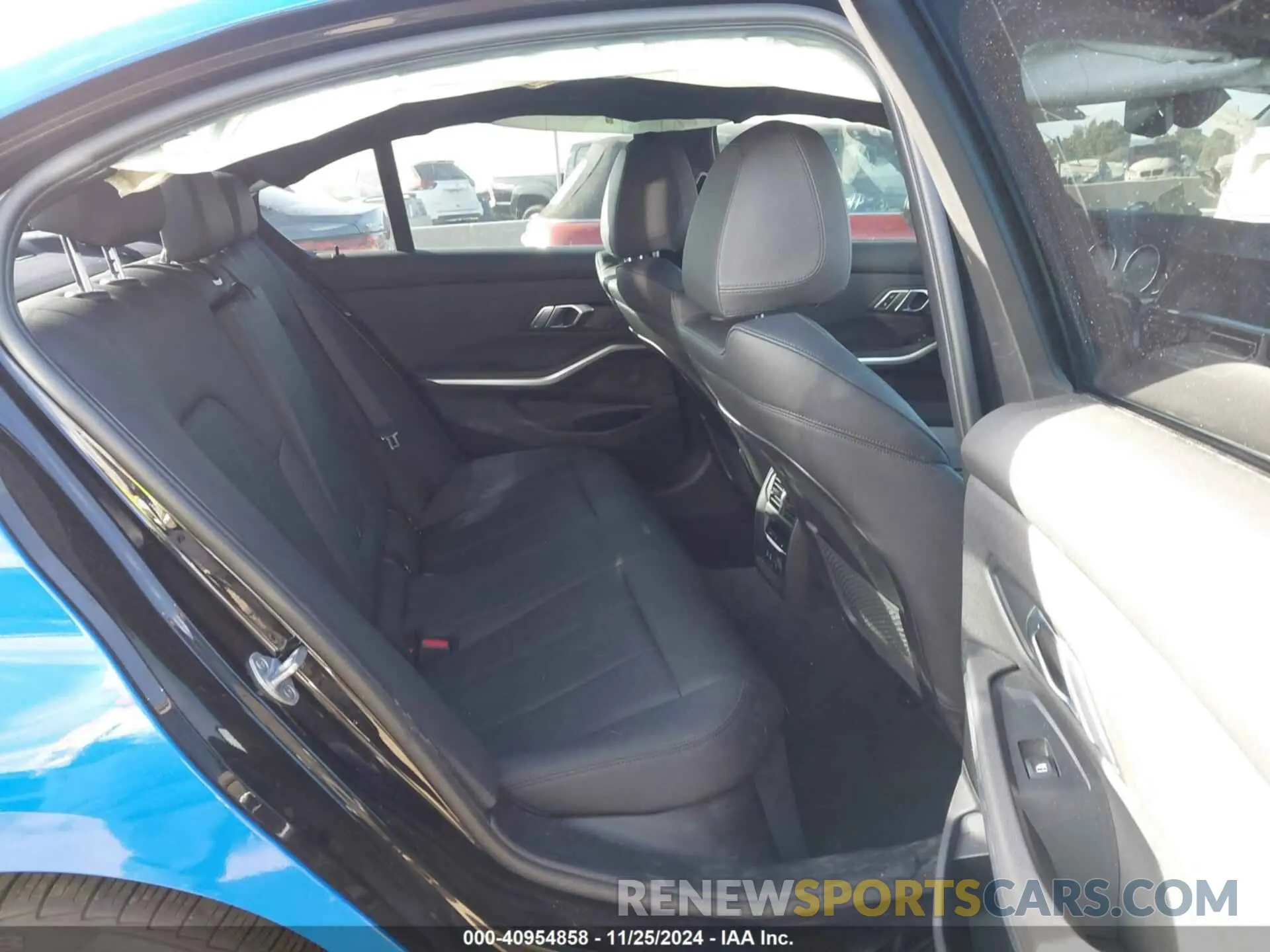 8 fotografías del automóvil dañado 3MW5R1J09L8B10245 BMW 330I 2020
