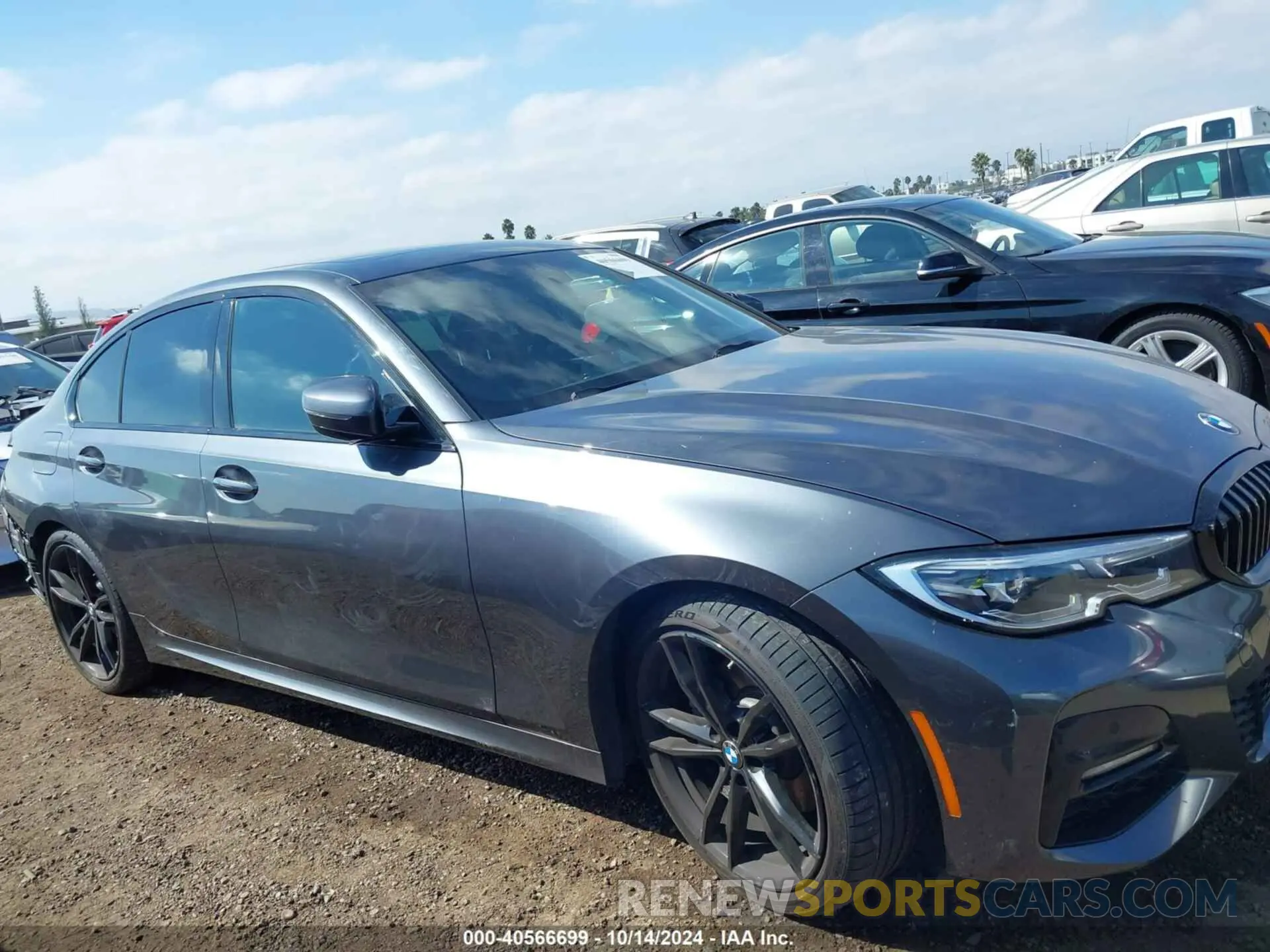 14 fotografías del automóvil dañado 3MW5R1J0XL8B15597 BMW 330I 2020