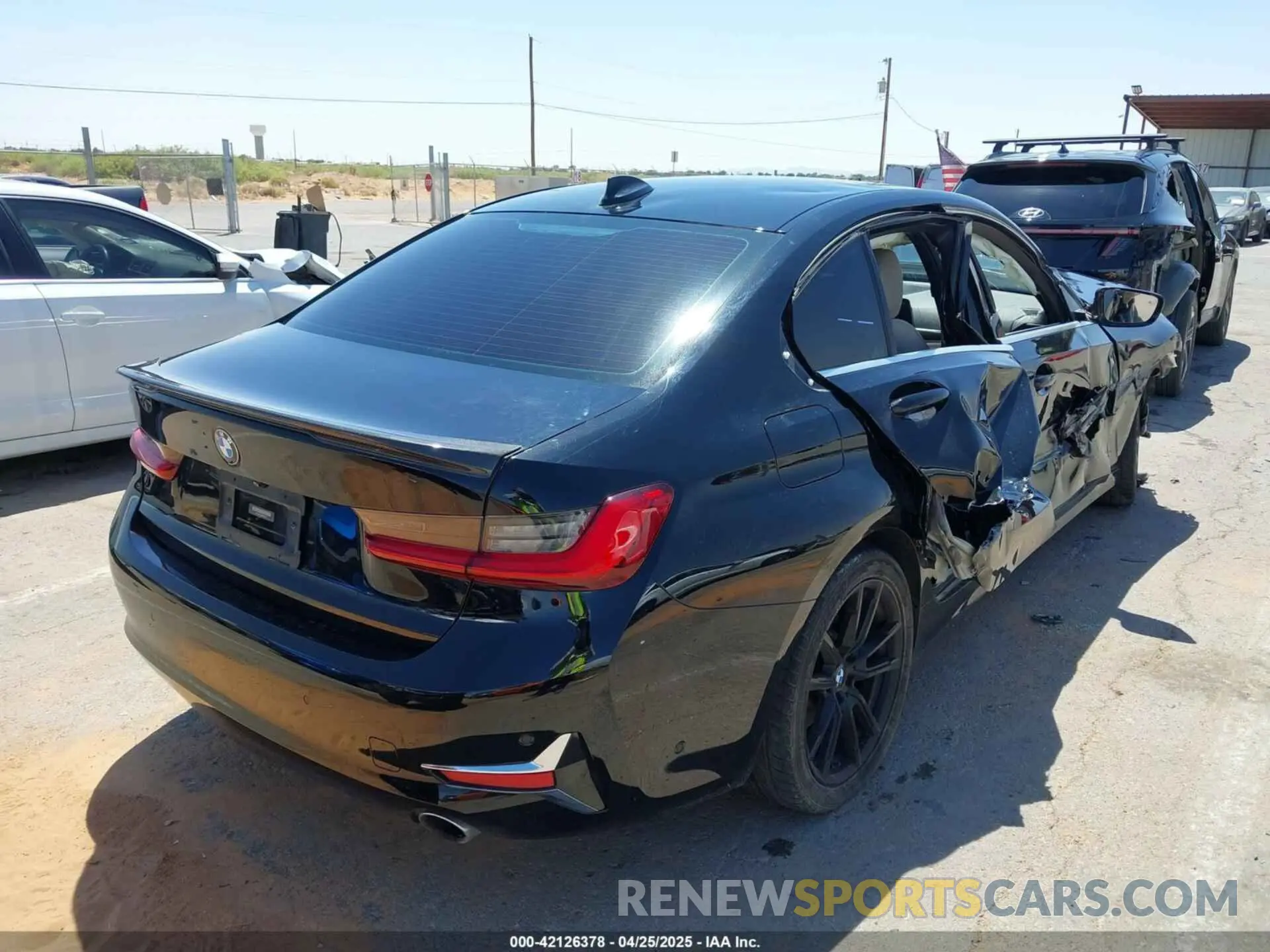 4 fotografías del automóvil dañado 3MW5R1J0XL8B20976 BMW 330I 2020