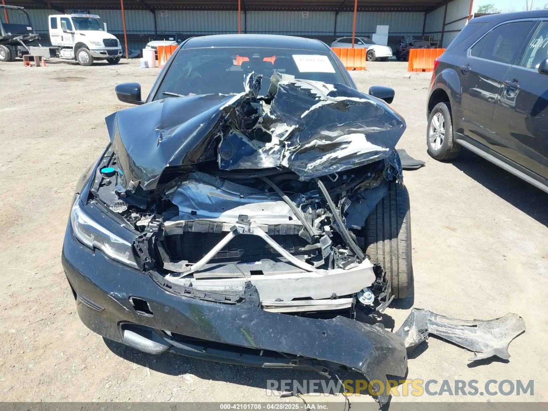 12 fotografías del automóvil dañado 3MW5R1J0XL8B30004 BMW 330I 2020