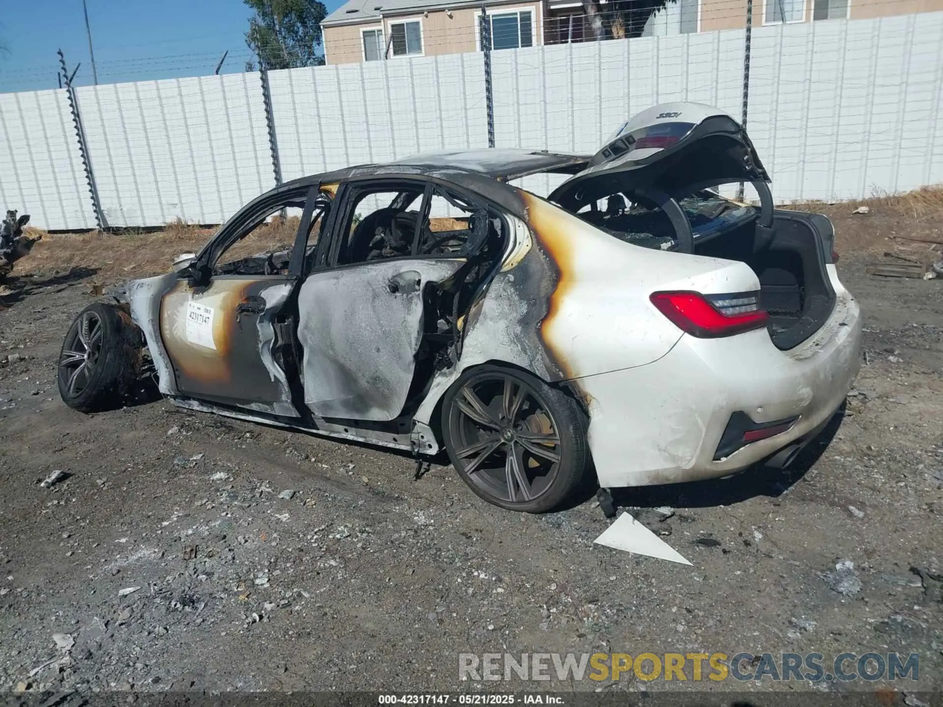 11 fotografías del automóvil dañado 3MW5R1J0XL8B31024 BMW 330I 2020