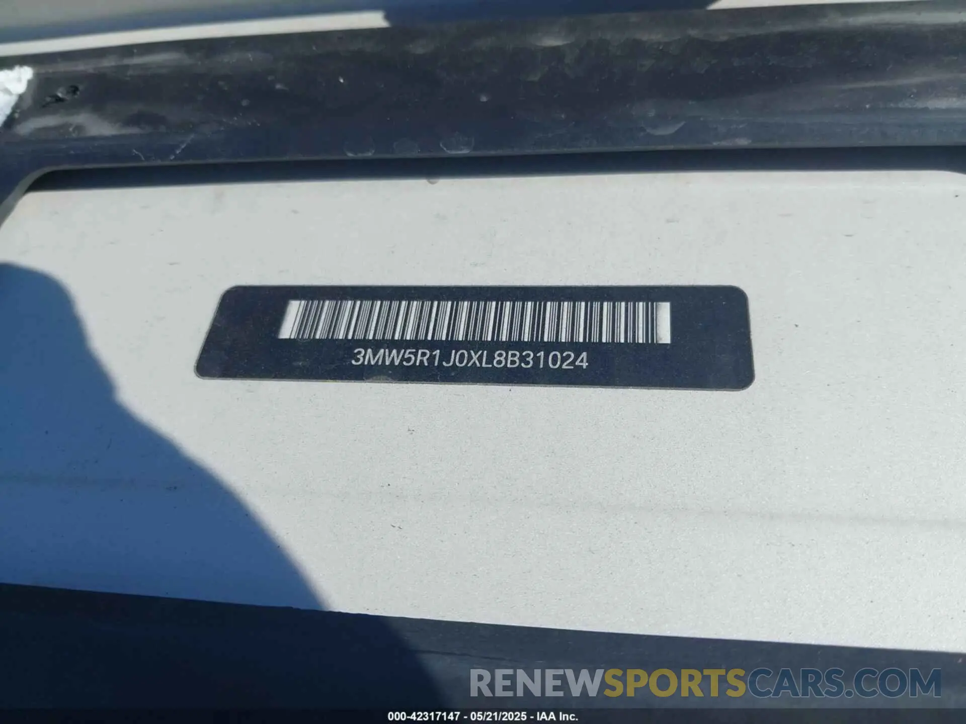 9 fotografías del automóvil dañado 3MW5R1J0XL8B31024 BMW 330I 2020