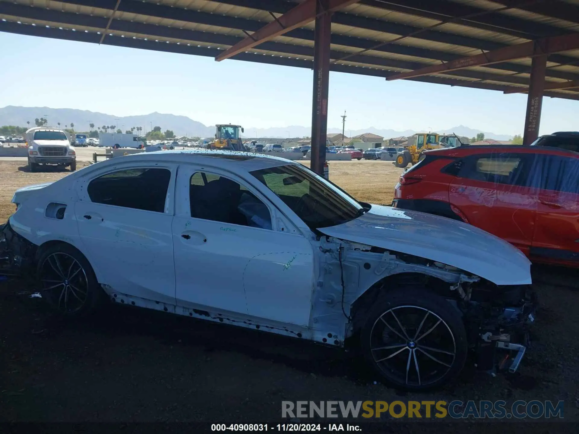 13 fotografías del automóvil dañado 3MW5R7J00L8B17734 BMW 330I 2020