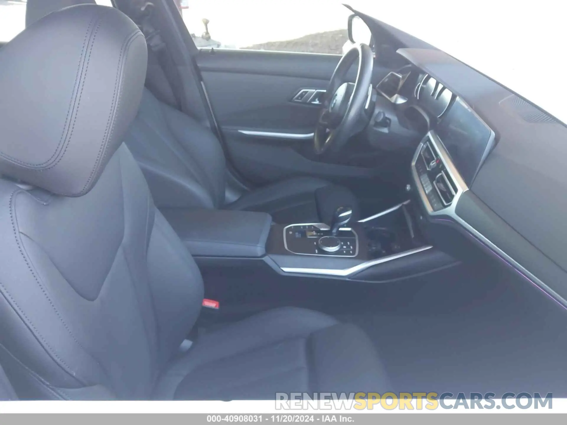 5 fotografías del automóvil dañado 3MW5R7J00L8B17734 BMW 330I 2020