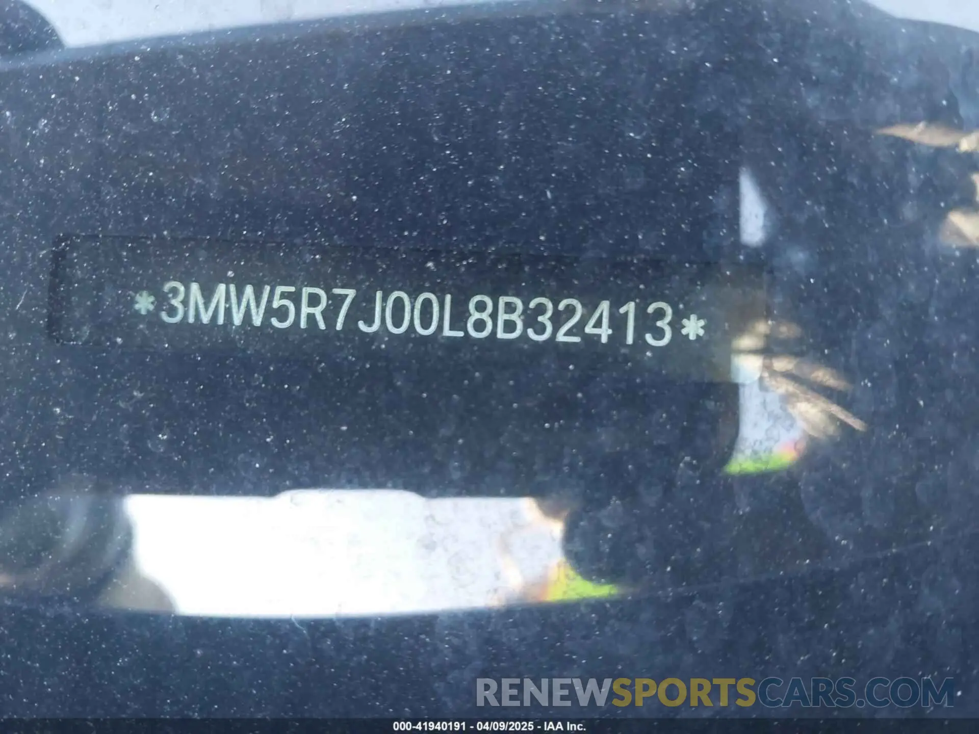 17 fotografías del automóvil dañado 3MW5R7J00L8B32413 BMW 330I 2020