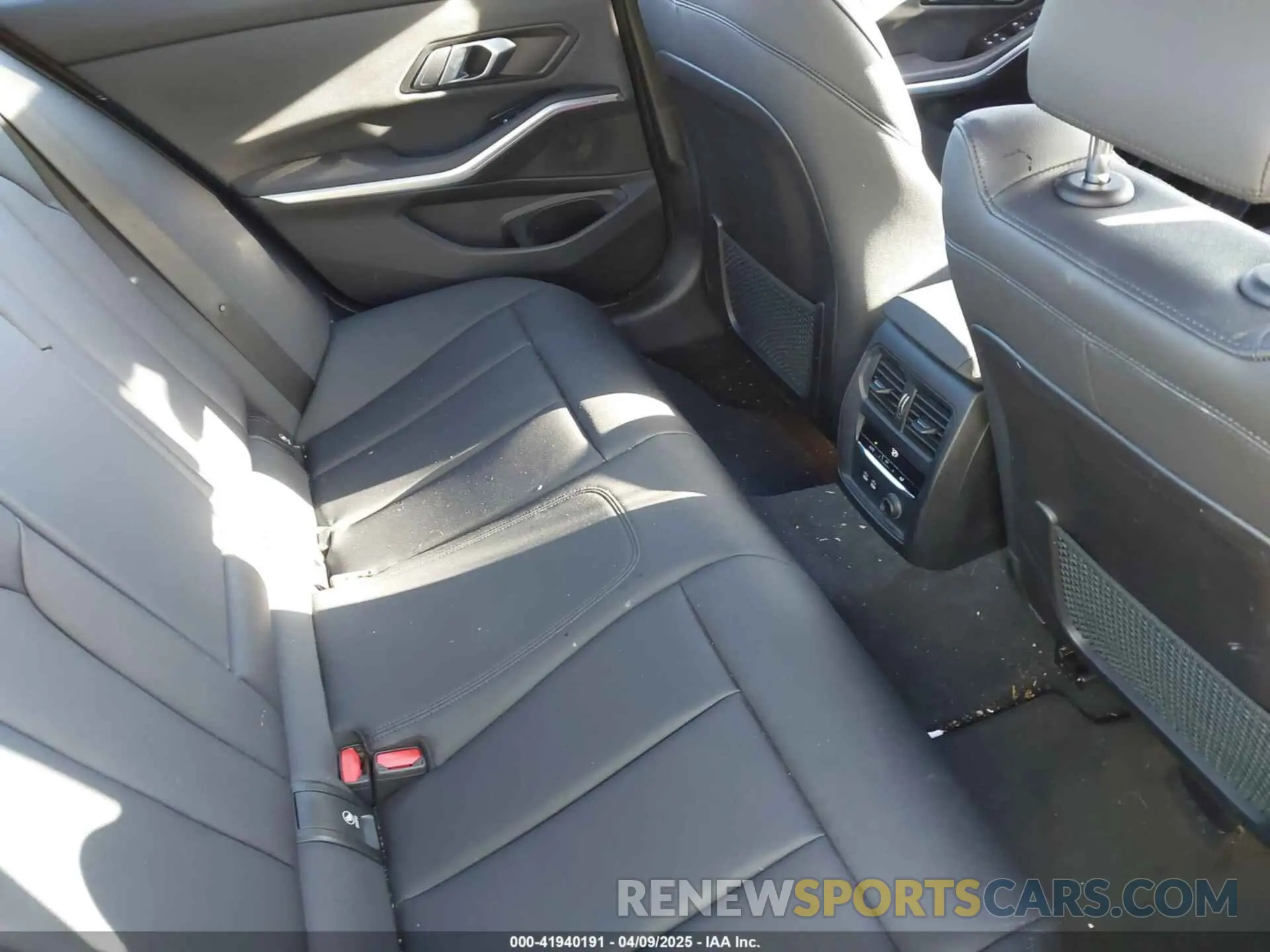 8 fotografías del automóvil dañado 3MW5R7J00L8B32413 BMW 330I 2020