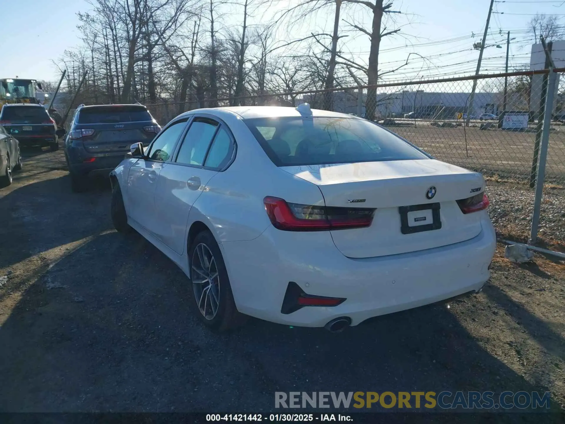 3 fotografías del automóvil dañado 3MW5R7J00L8B34288 BMW 330I 2020