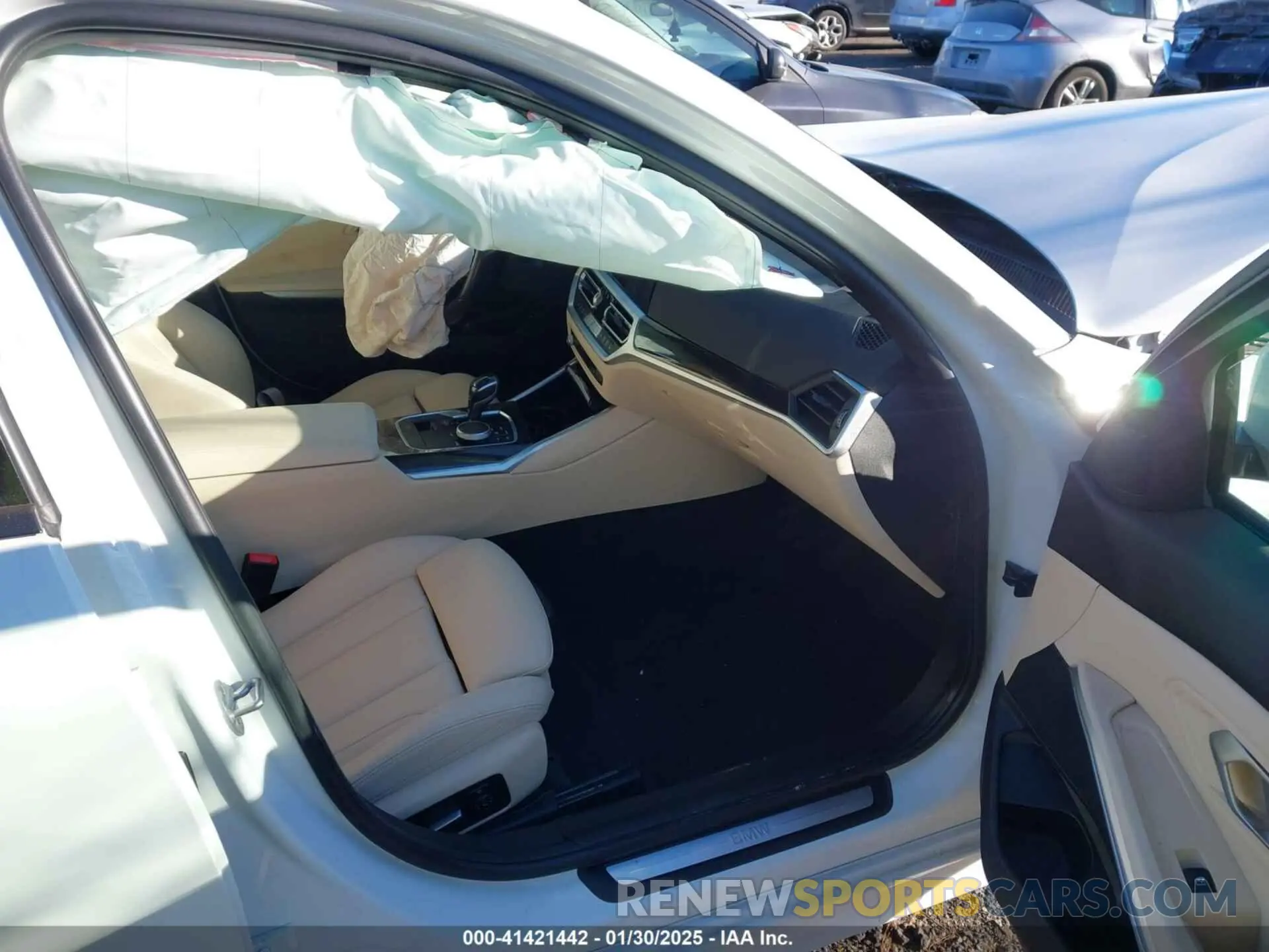 5 fotografías del automóvil dañado 3MW5R7J00L8B34288 BMW 330I 2020