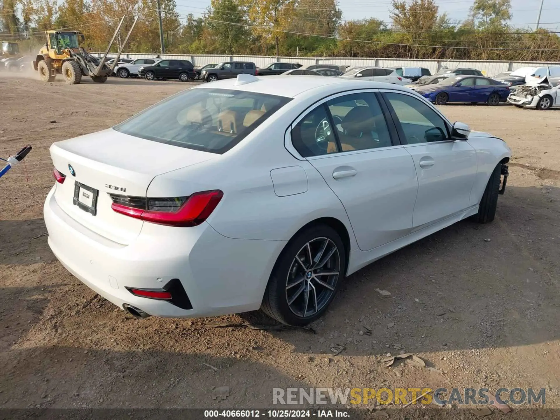4 fotografías del automóvil dañado 3MW5R7J01L8B05074 BMW 330I 2020
