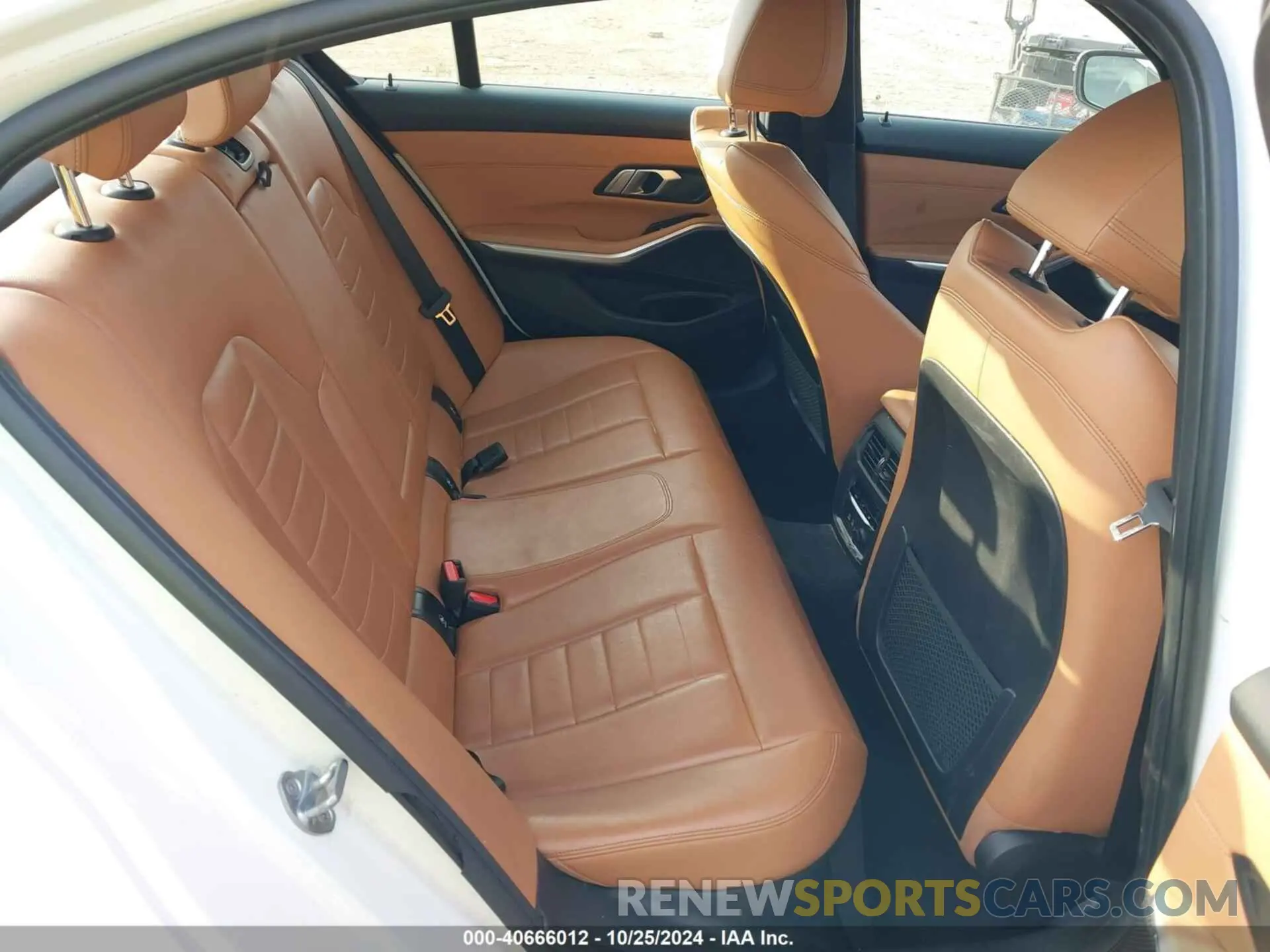 8 fotografías del automóvil dañado 3MW5R7J01L8B05074 BMW 330I 2020