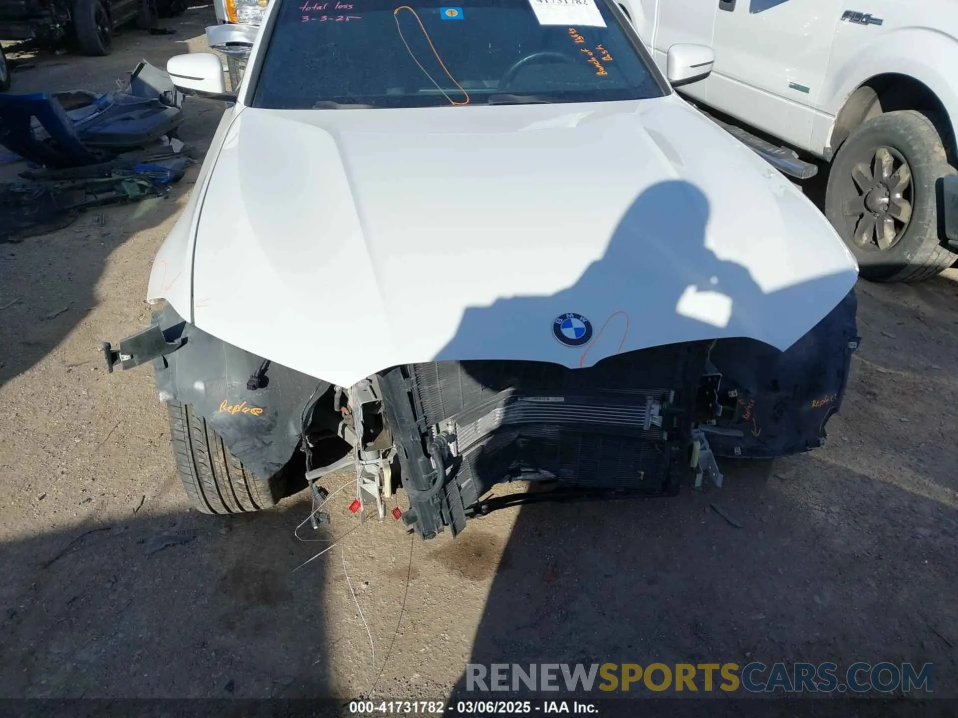6 fotografías del automóvil dañado 3MW5R7J01L8B06063 BMW 330I 2020