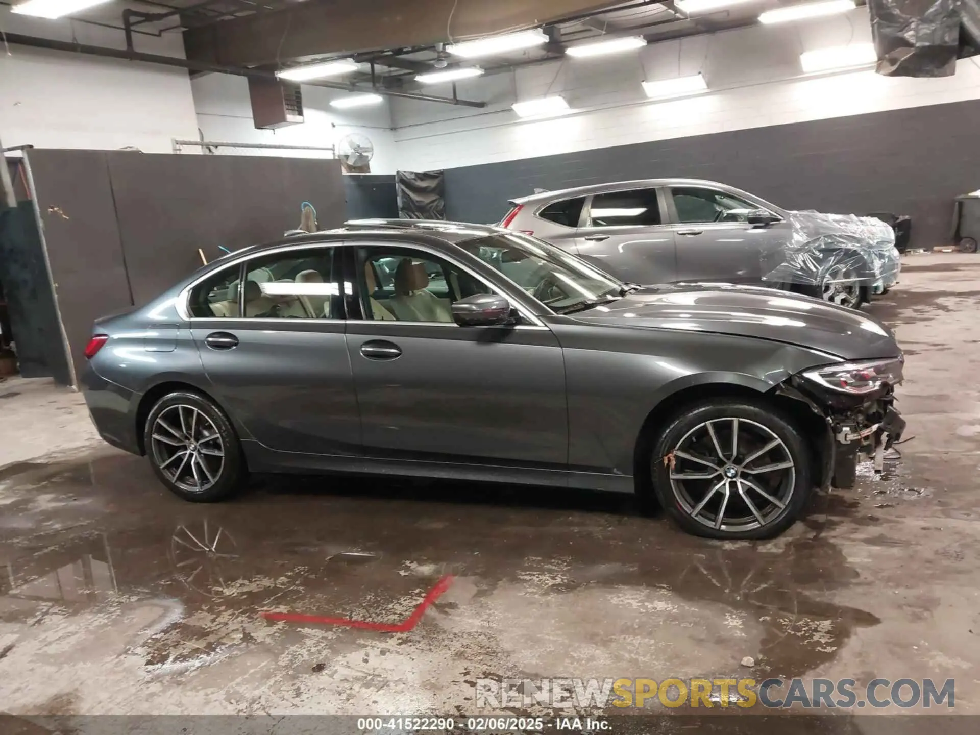 14 fotografías del automóvil dañado 3MW5R7J01L8B17306 BMW 330I 2020