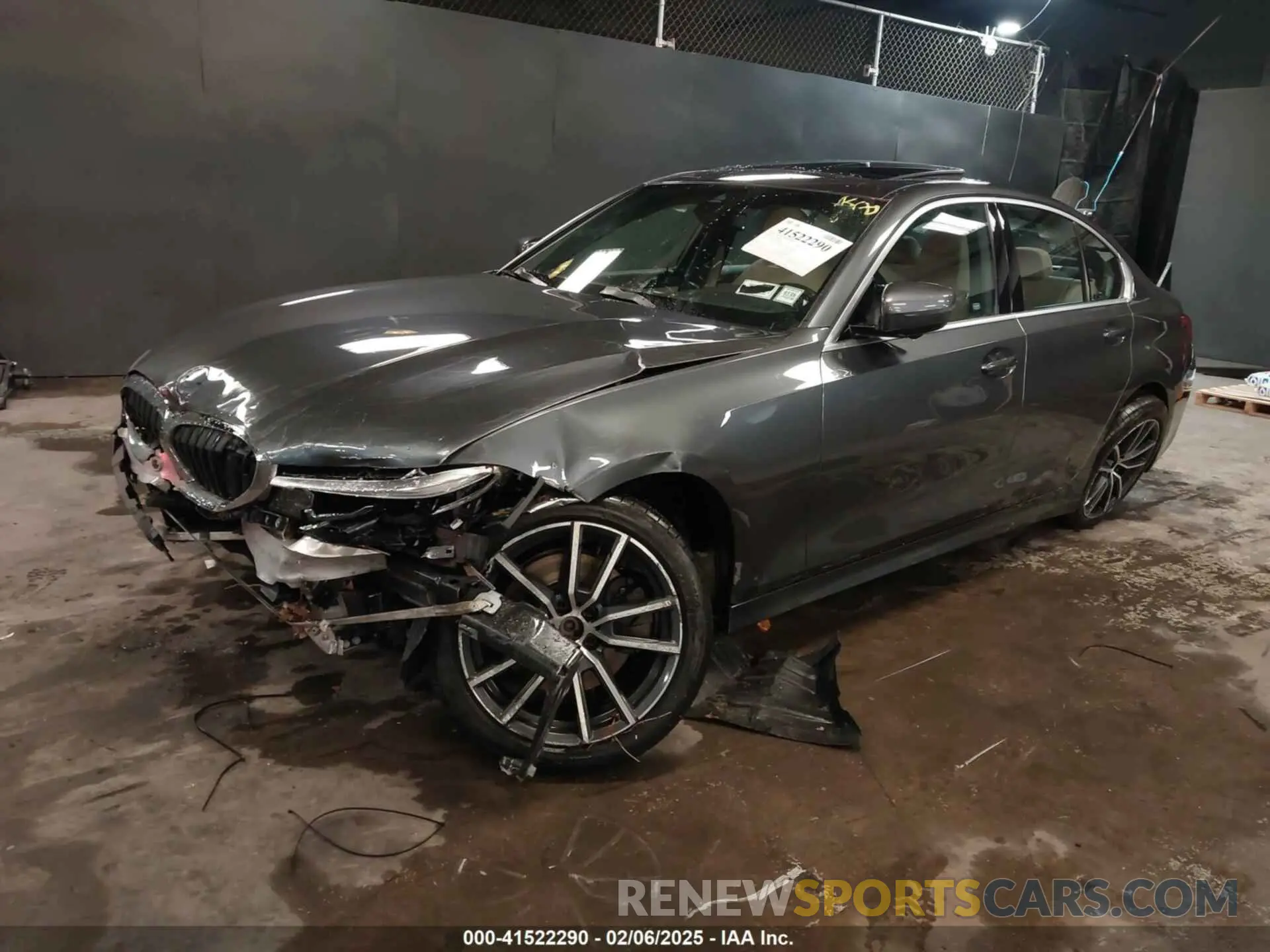 2 fotografías del automóvil dañado 3MW5R7J01L8B17306 BMW 330I 2020