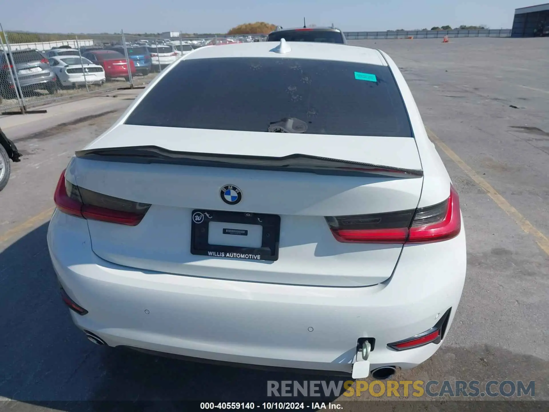 16 fotografías del automóvil dañado 3MW5R7J01L8B24899 BMW 330I 2020