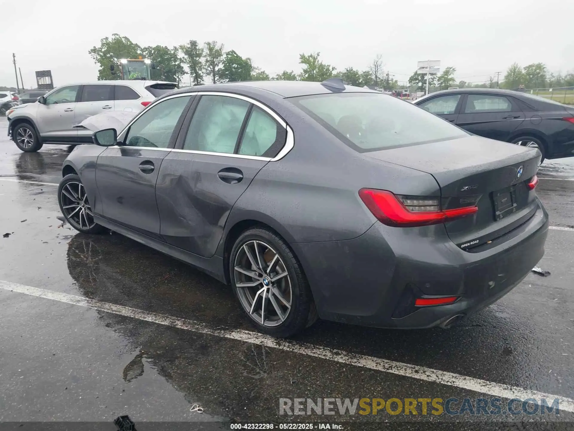 3 fotografías del automóvil dañado 3MW5R7J02L8B11434 BMW 330I 2020