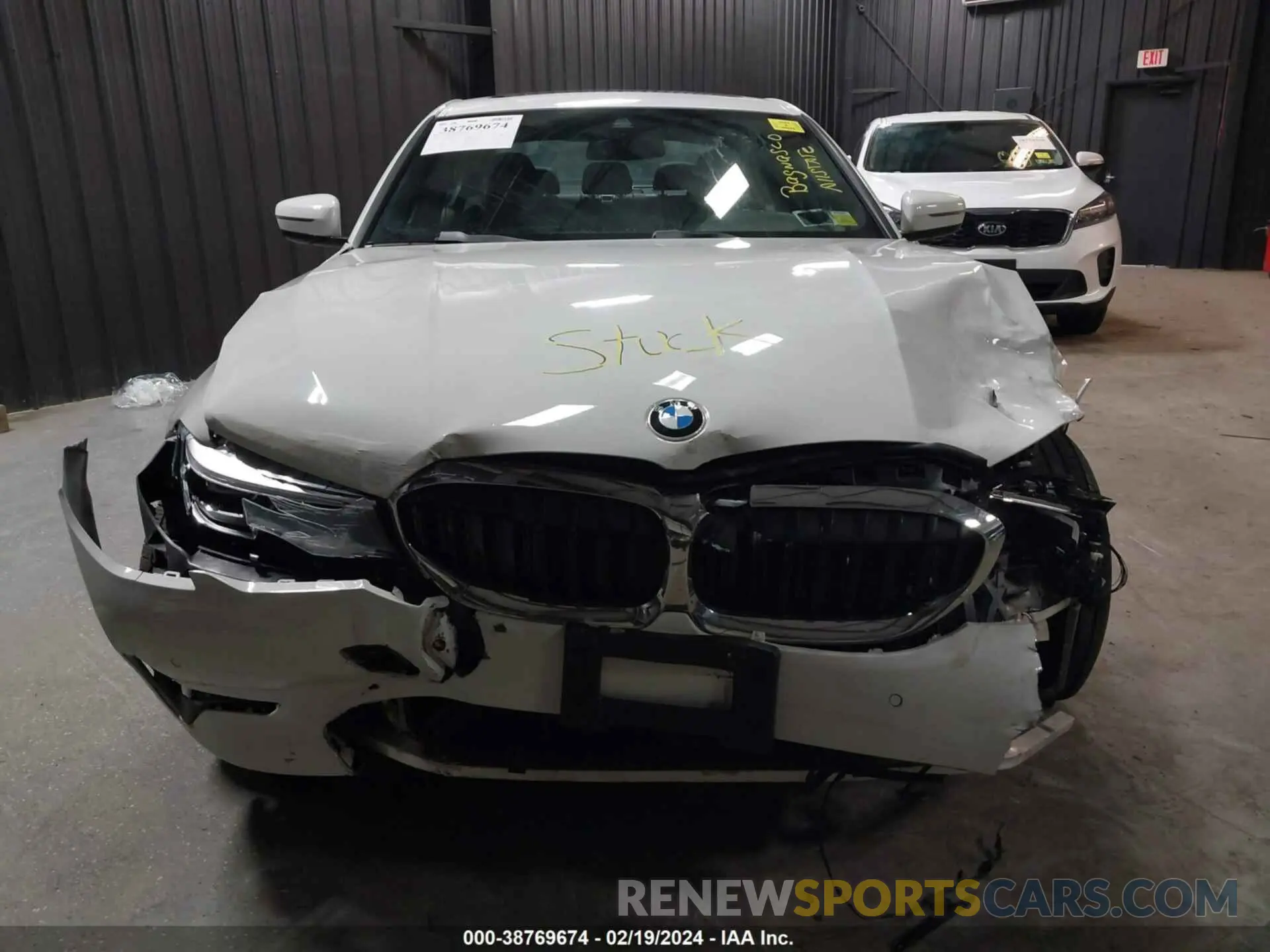 12 fotografías del automóvil dañado 3MW5R7J03L8B44703 BMW 330I 2020